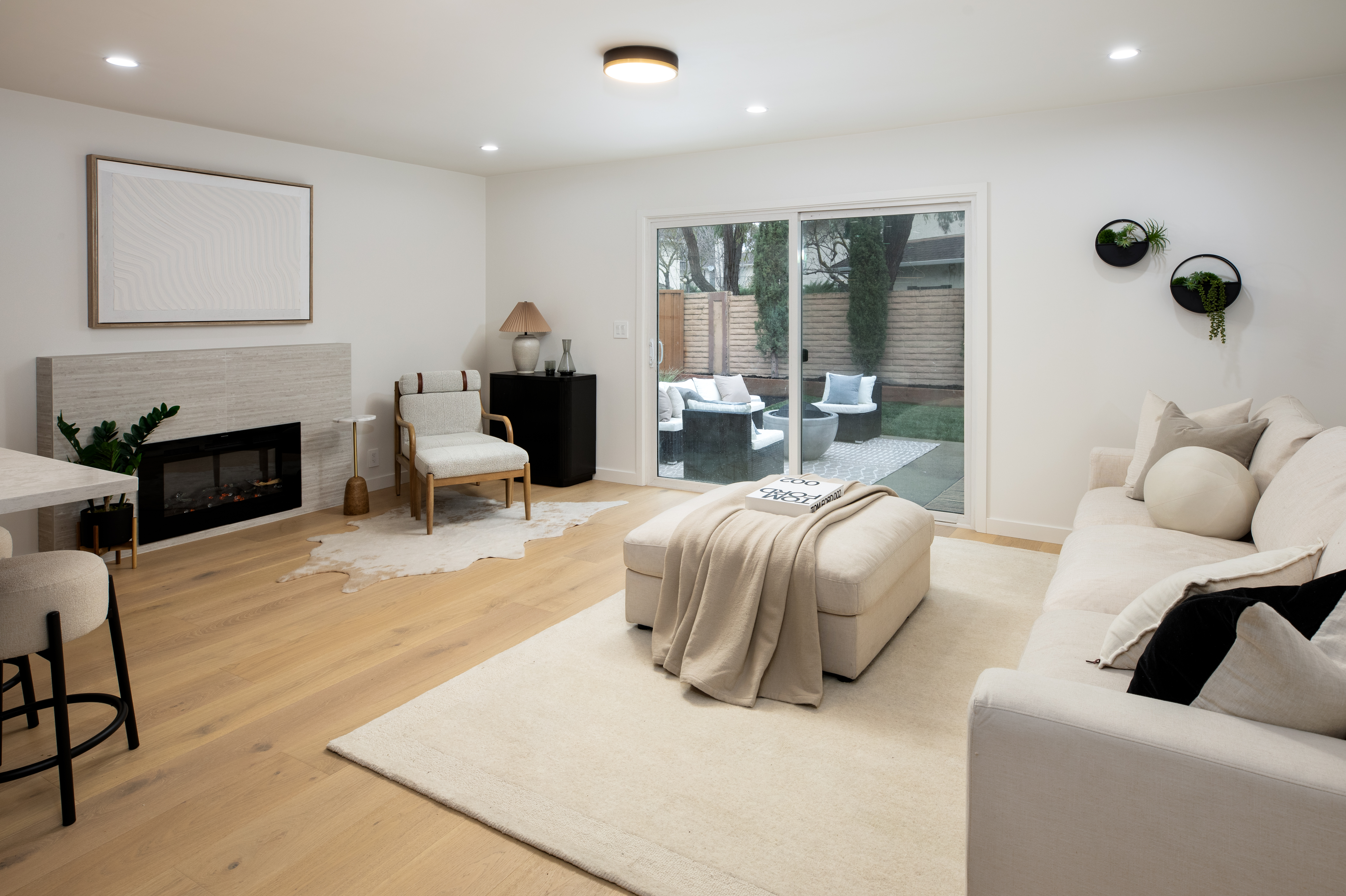 1433 Dentwood Drive 