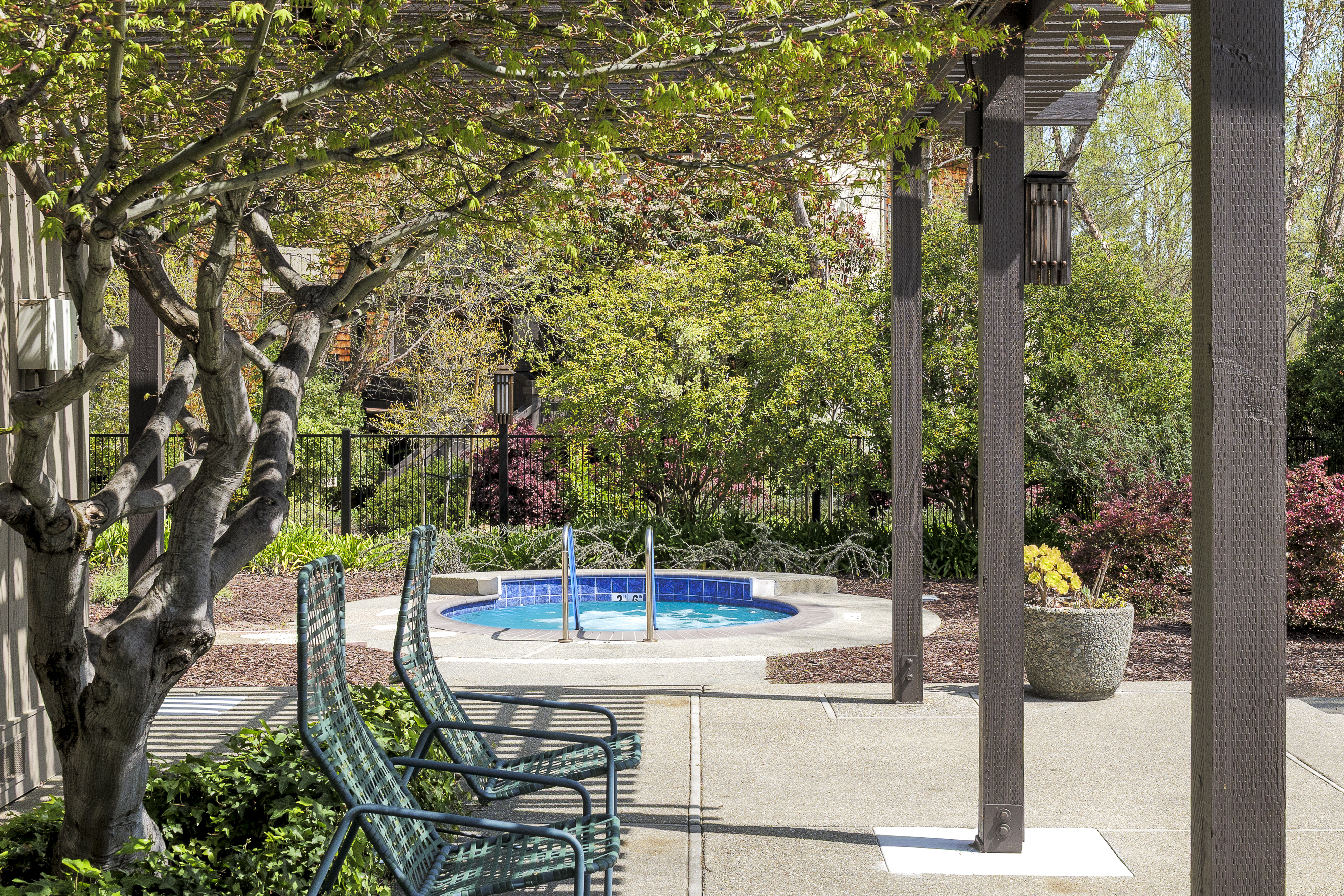 1274 Sharon Park Drive 