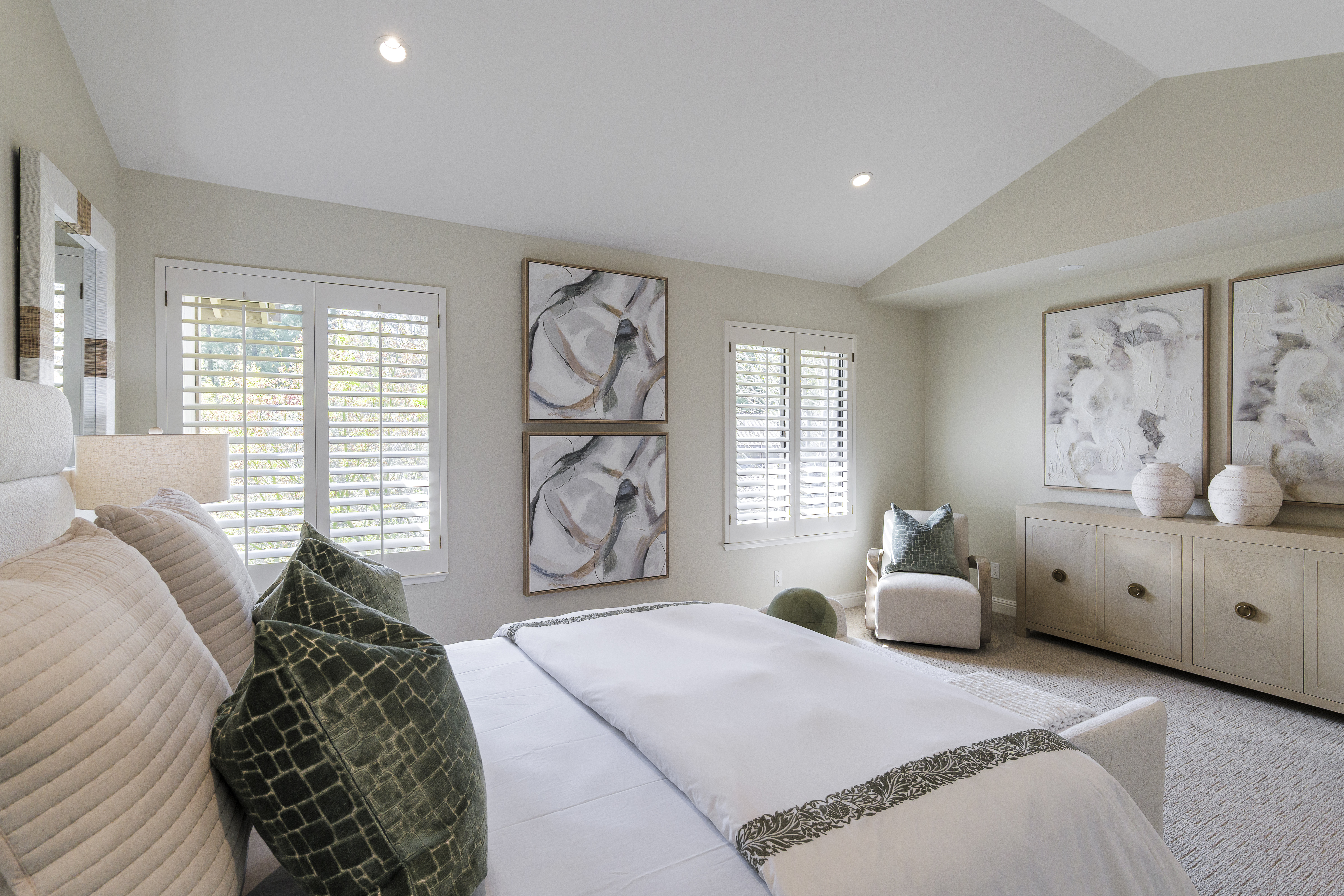 1274 Sharon Park Drive 