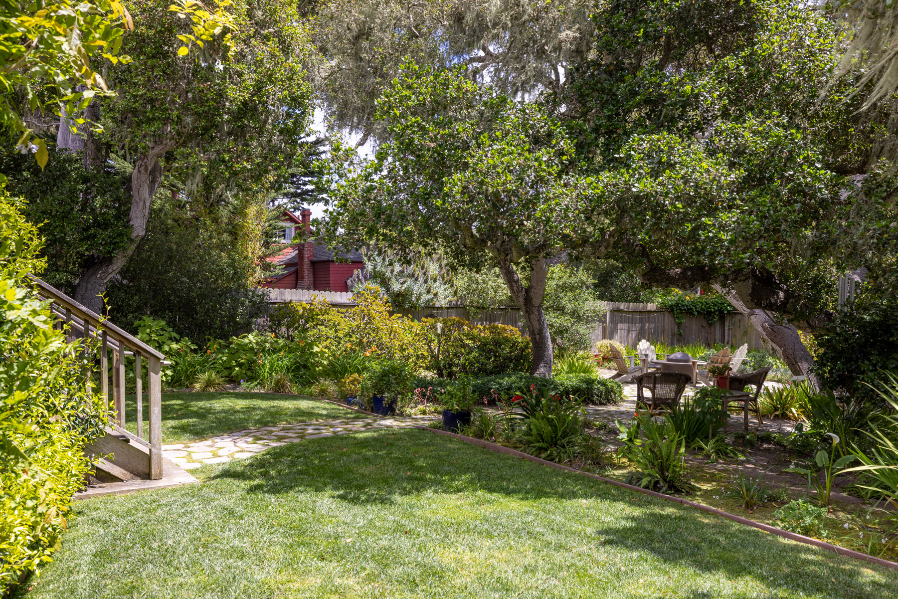 867 Grove Street