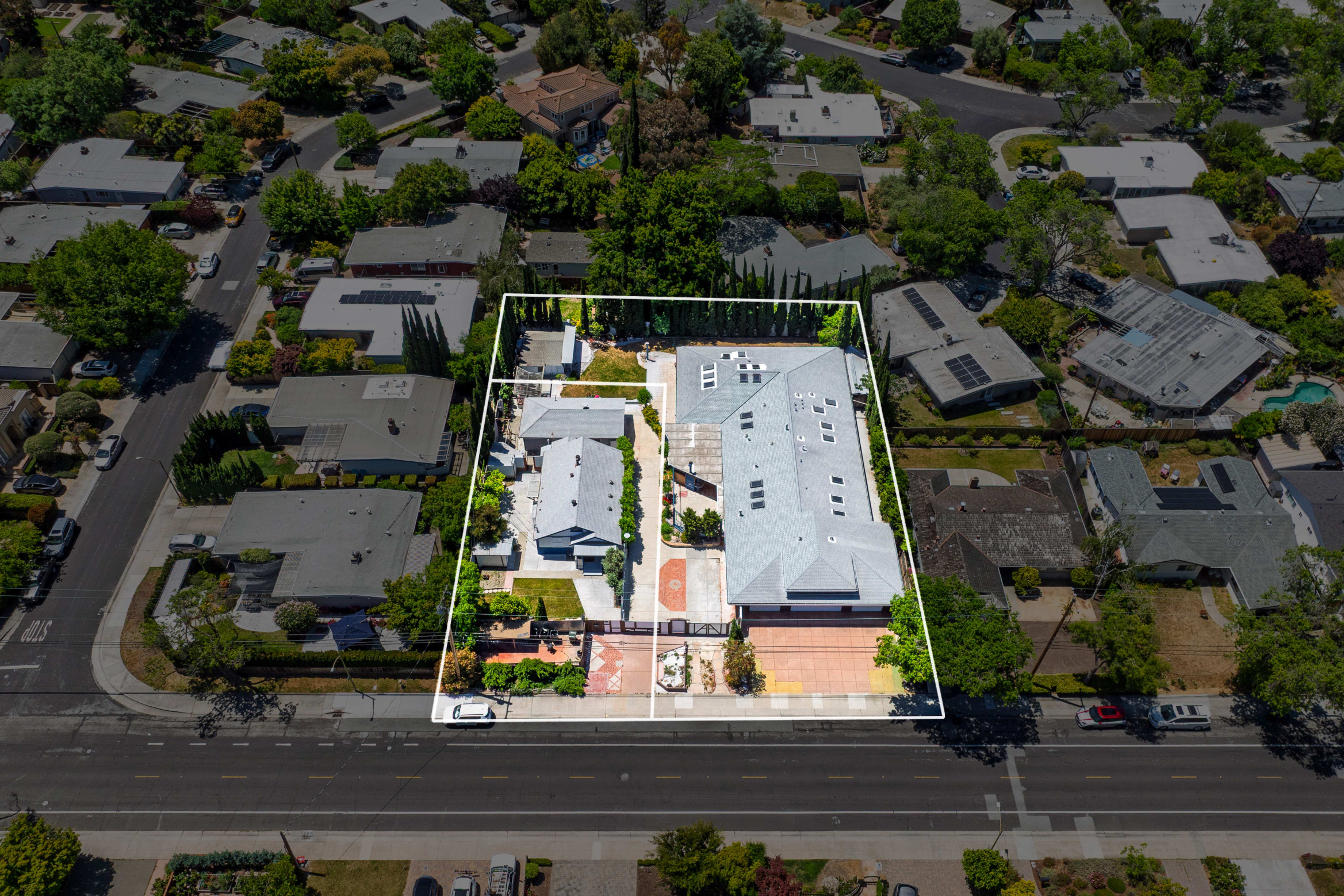 3160 Louis Road 