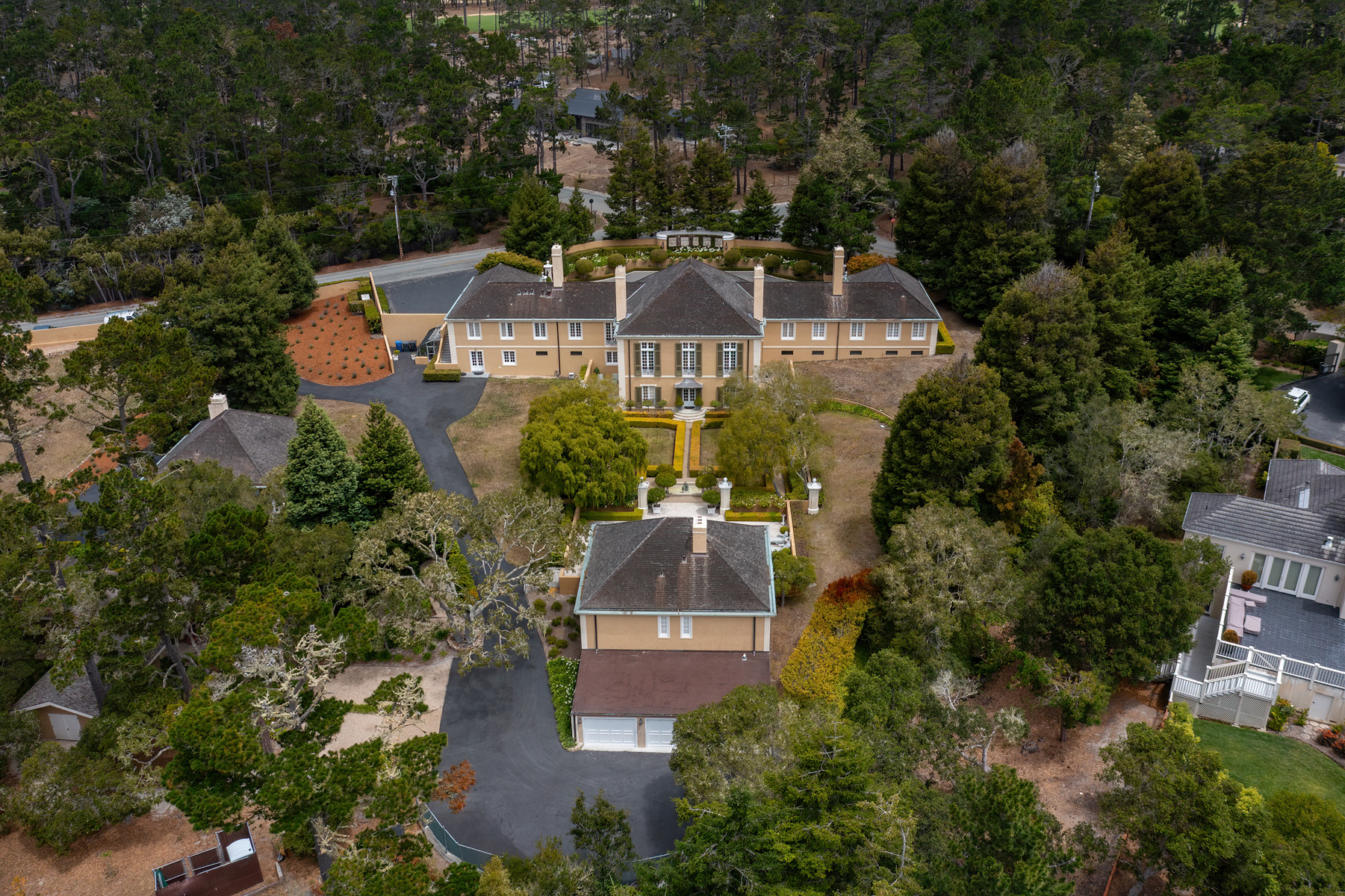 1500 Viscaino Road