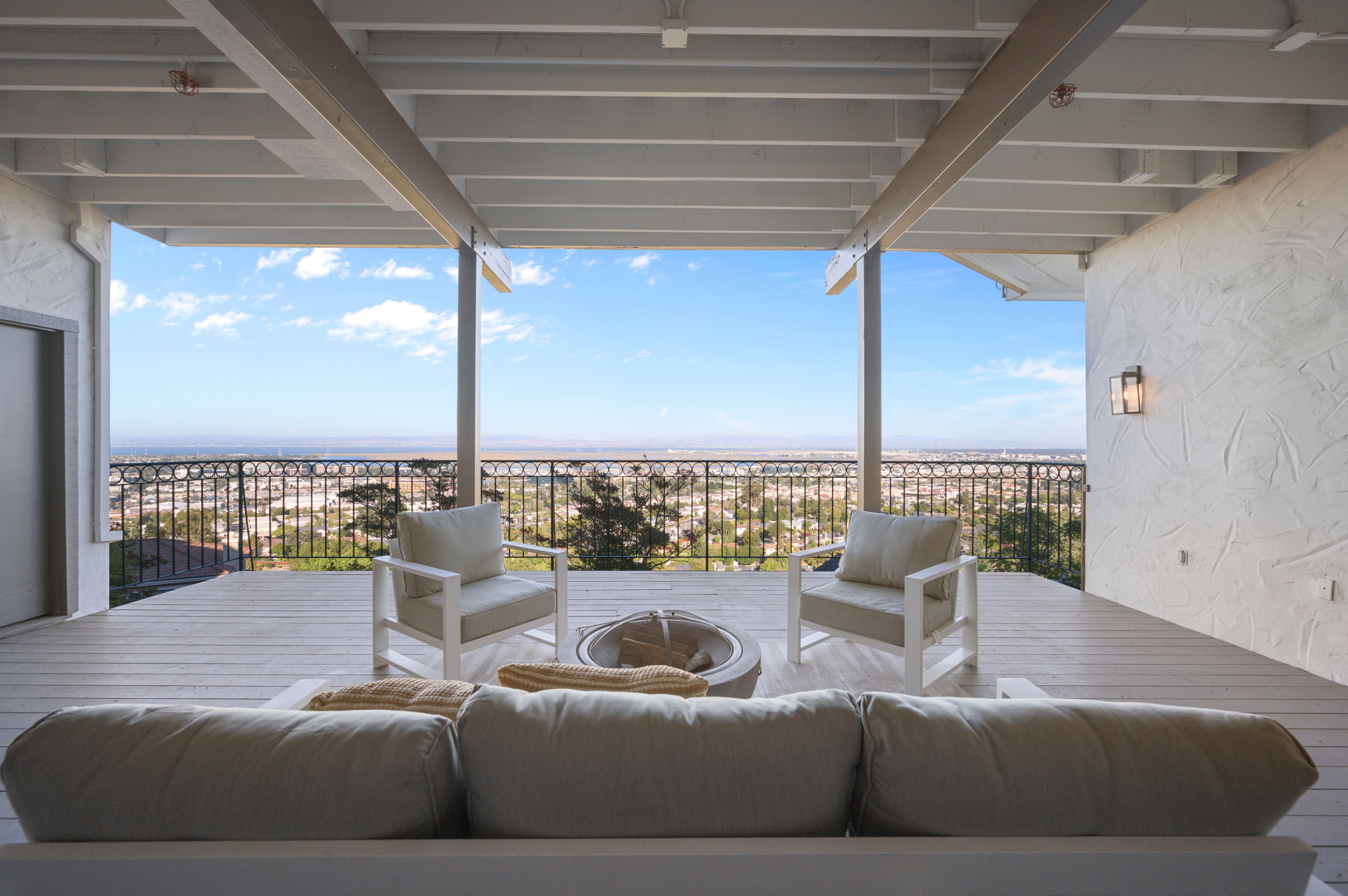70 Ensenada Road 