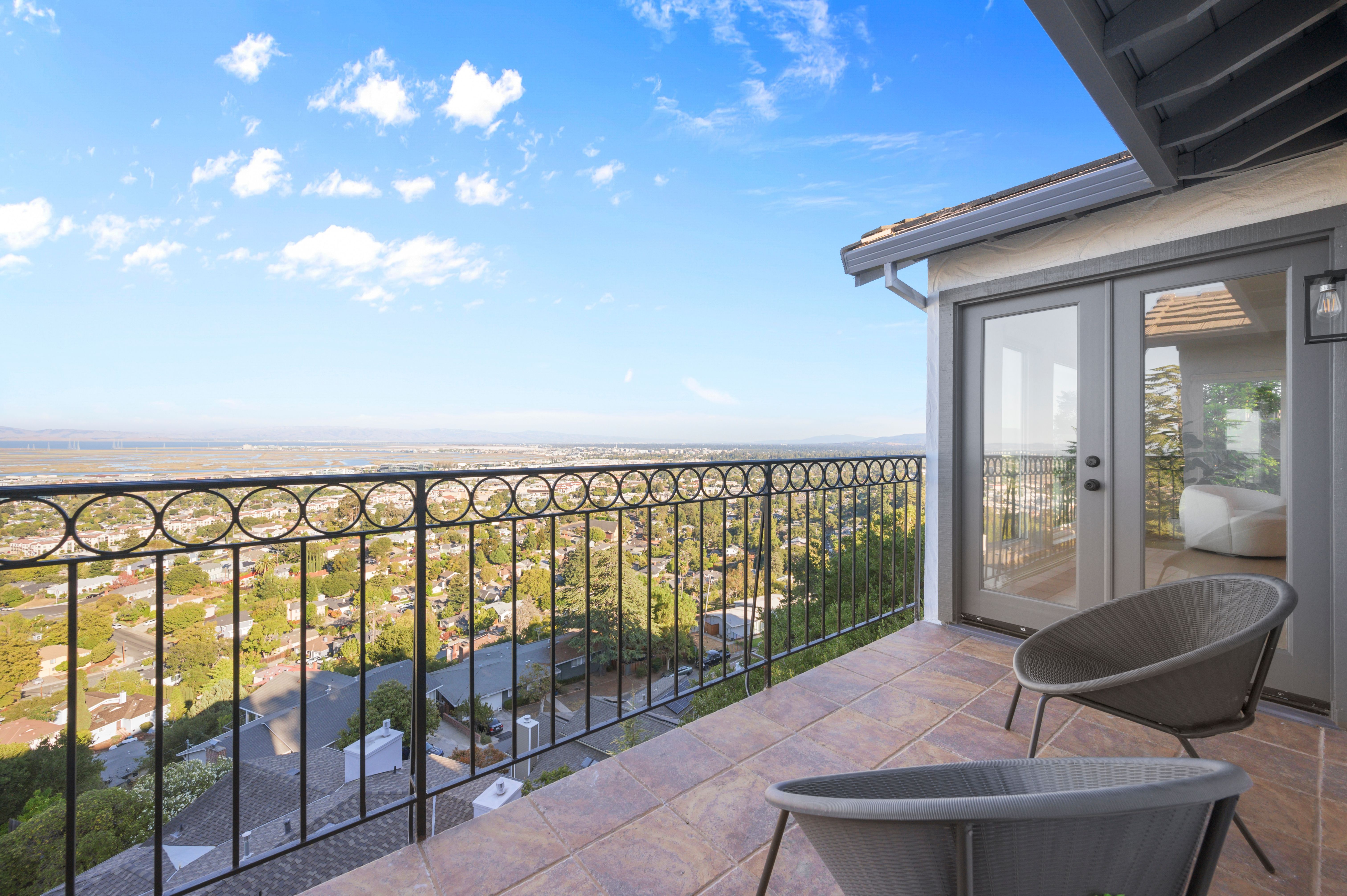 70 Ensenada Road 