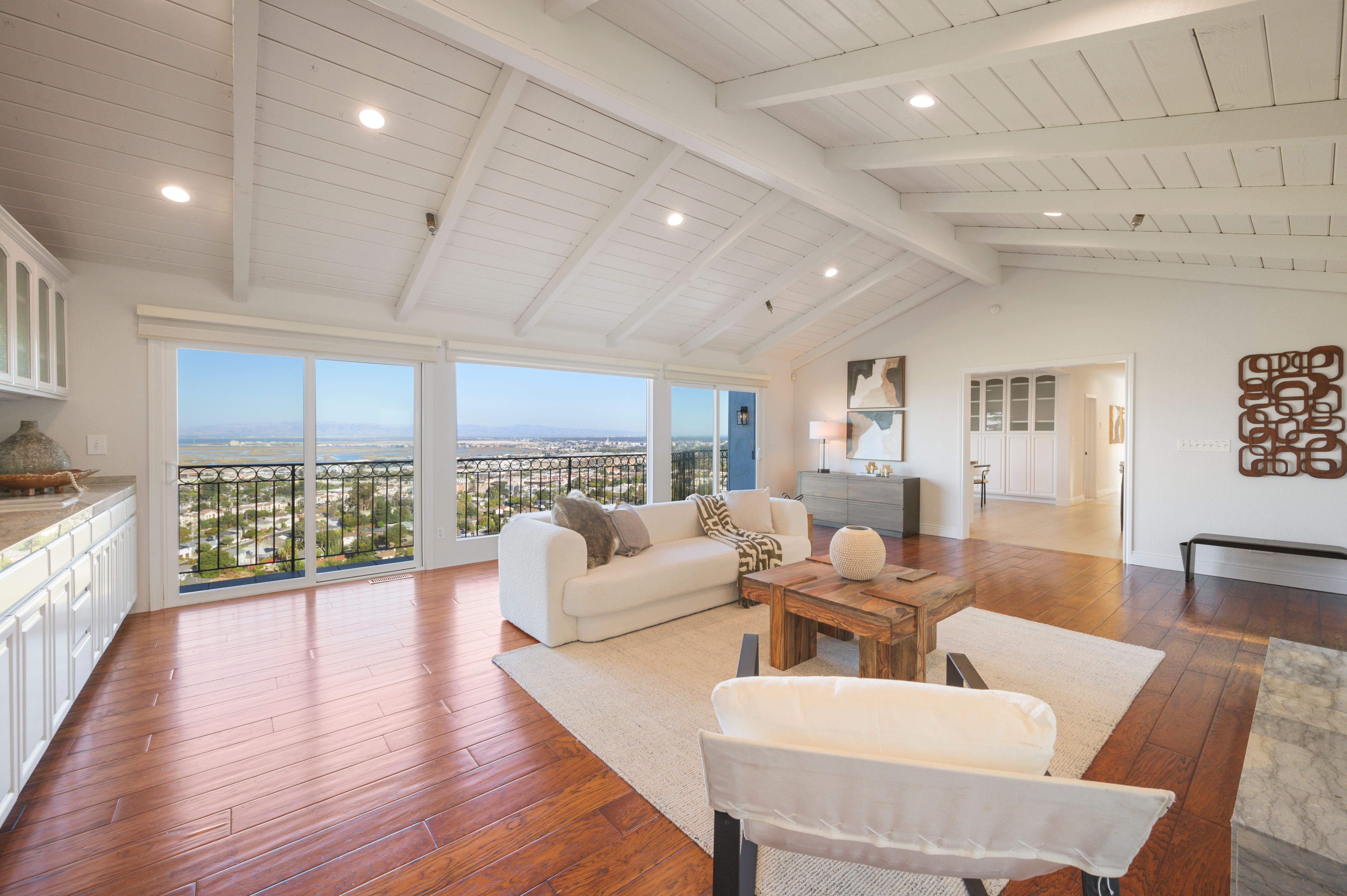 70 Ensenada Road 
