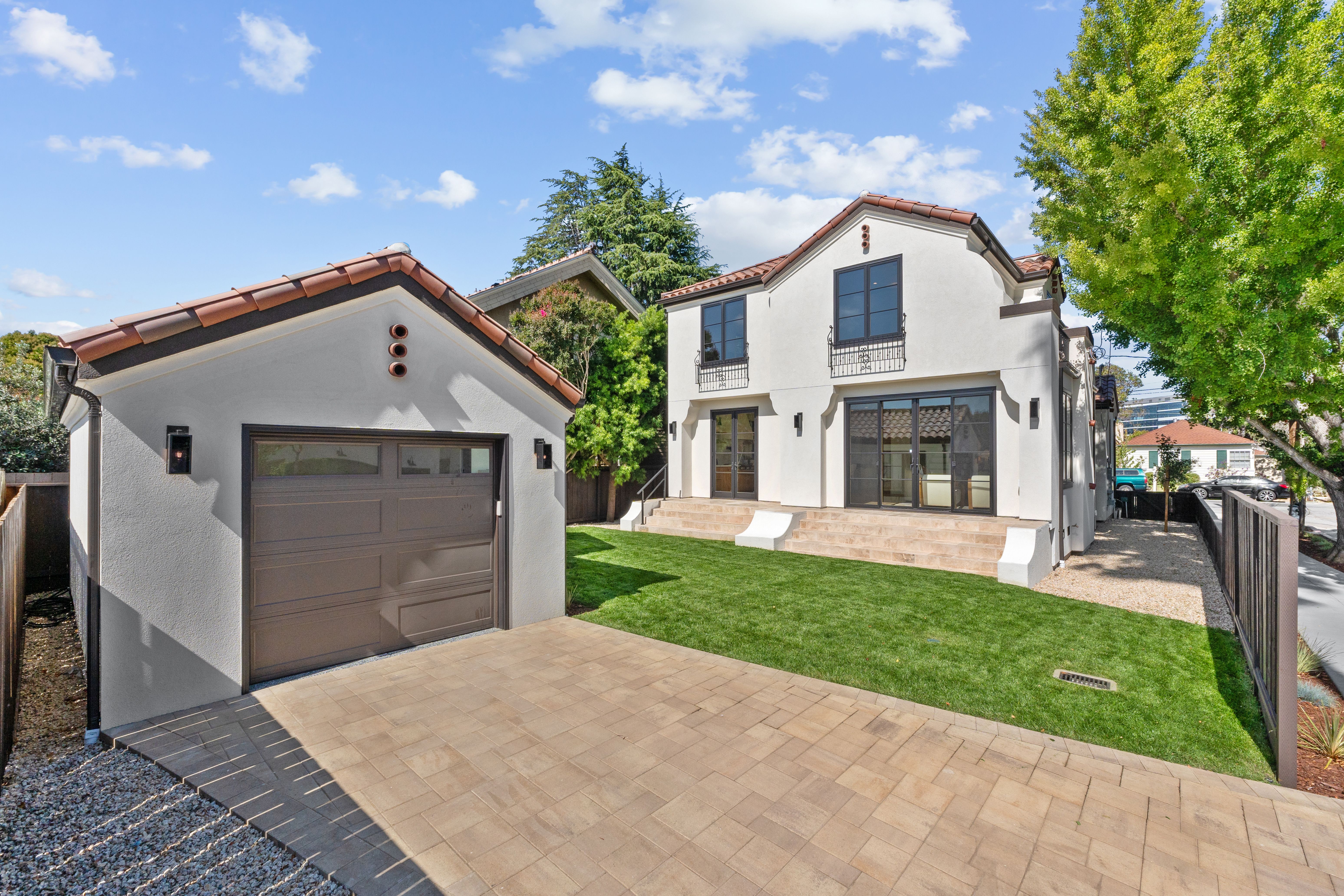 201 Burlingame Avenue 