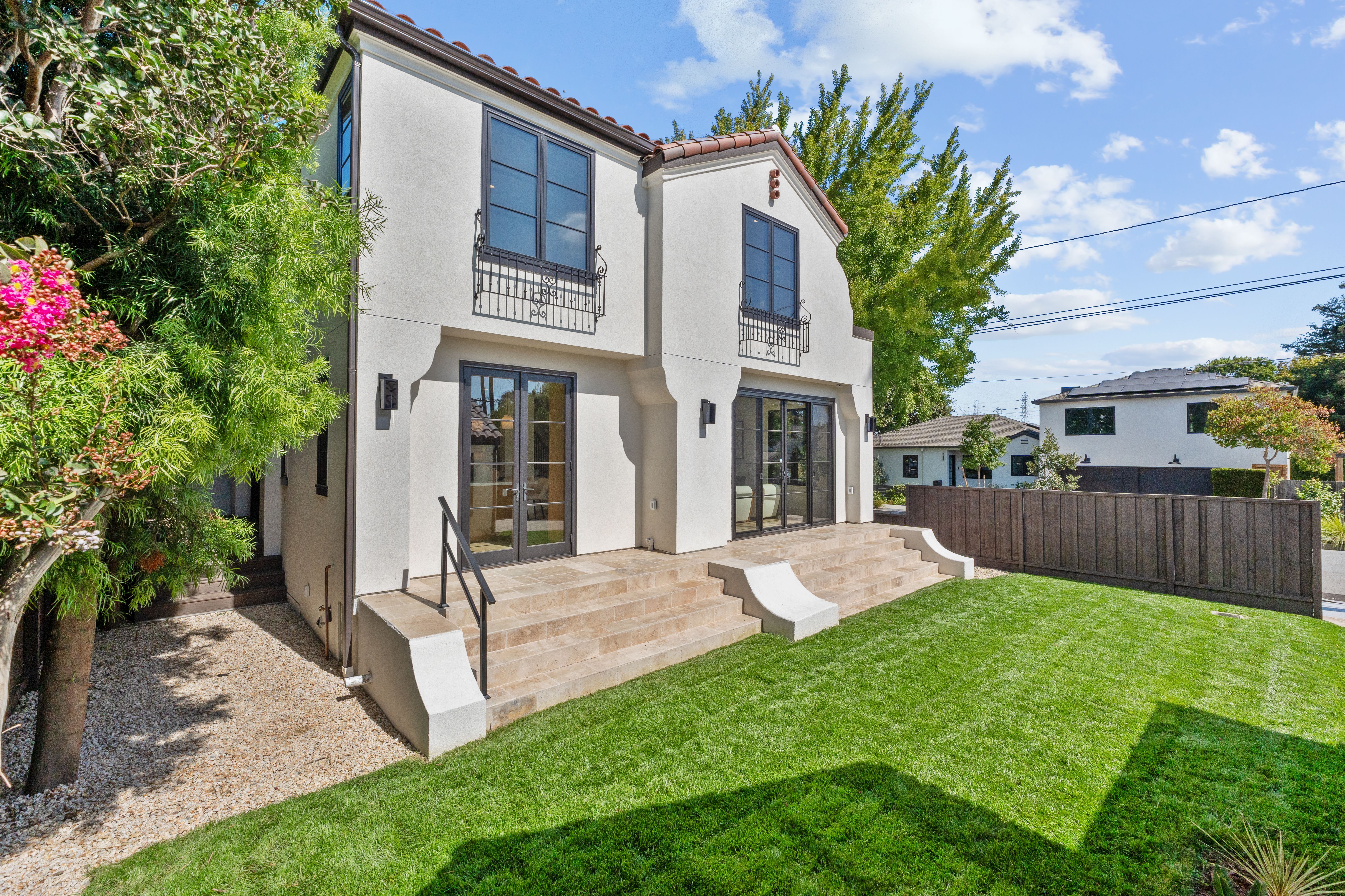 201 Burlingame Avenue 