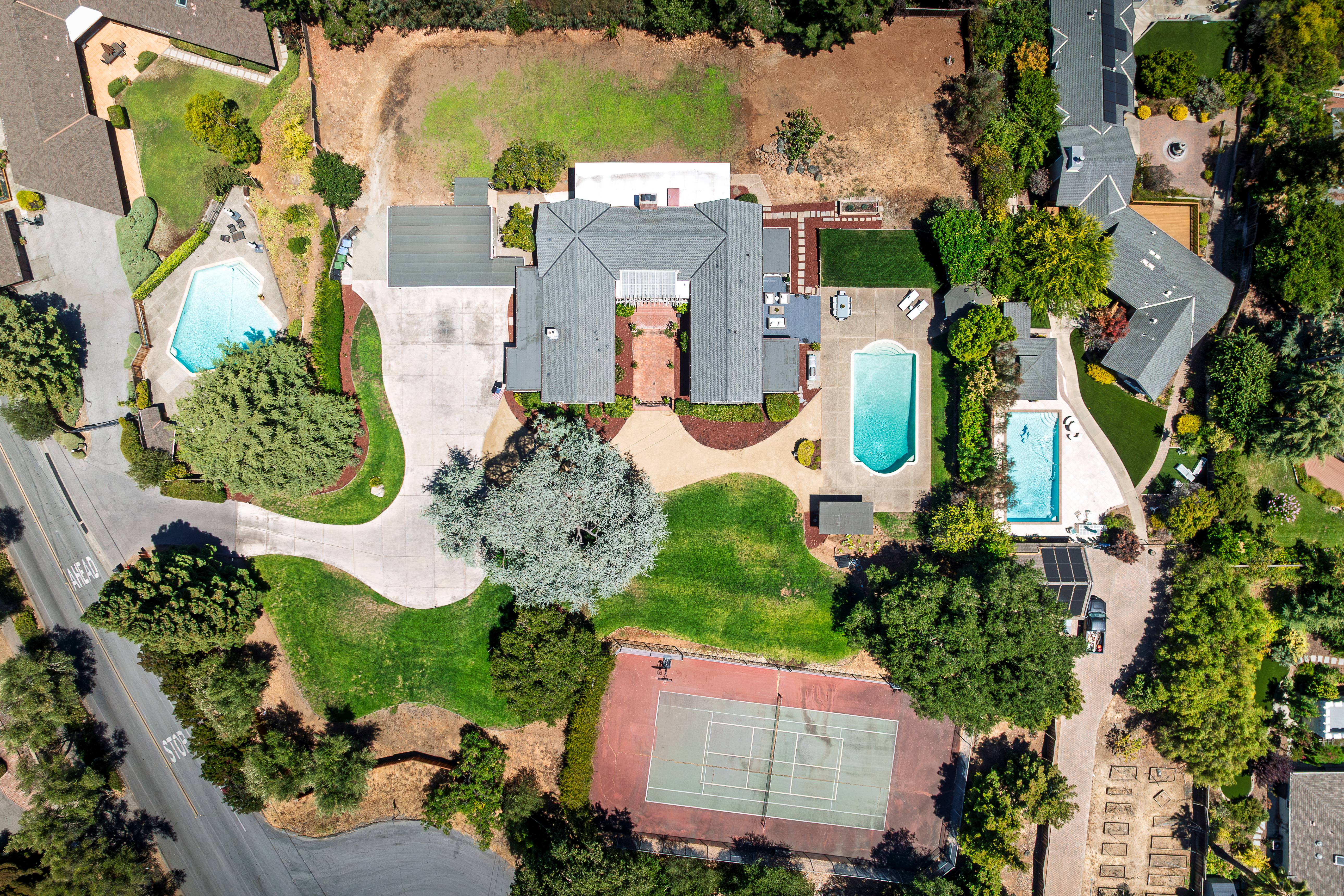 730 Mora Drive 