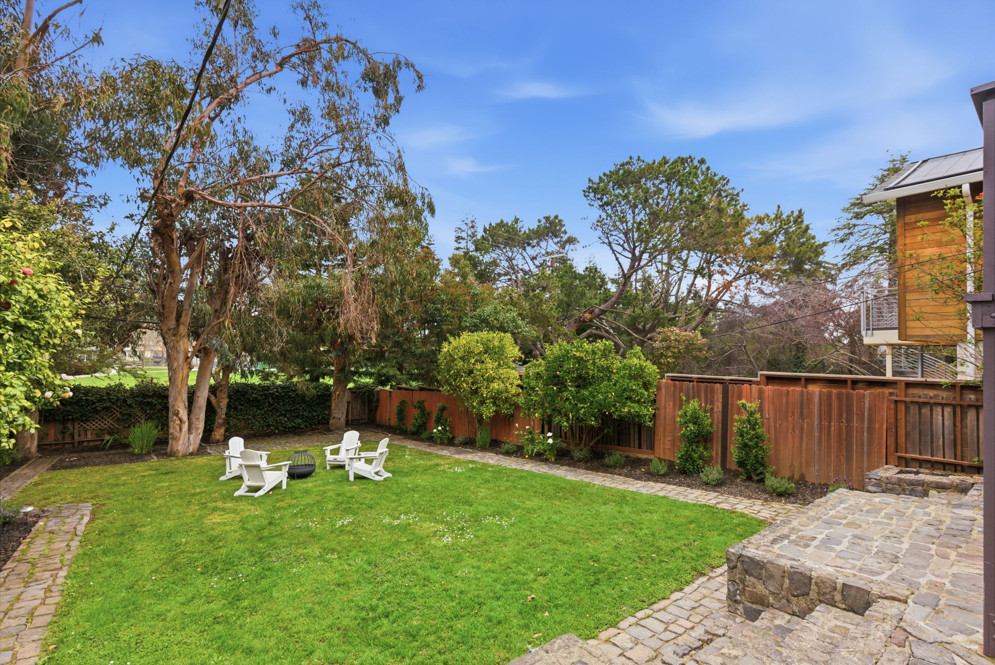 460 Hazel Avenue 