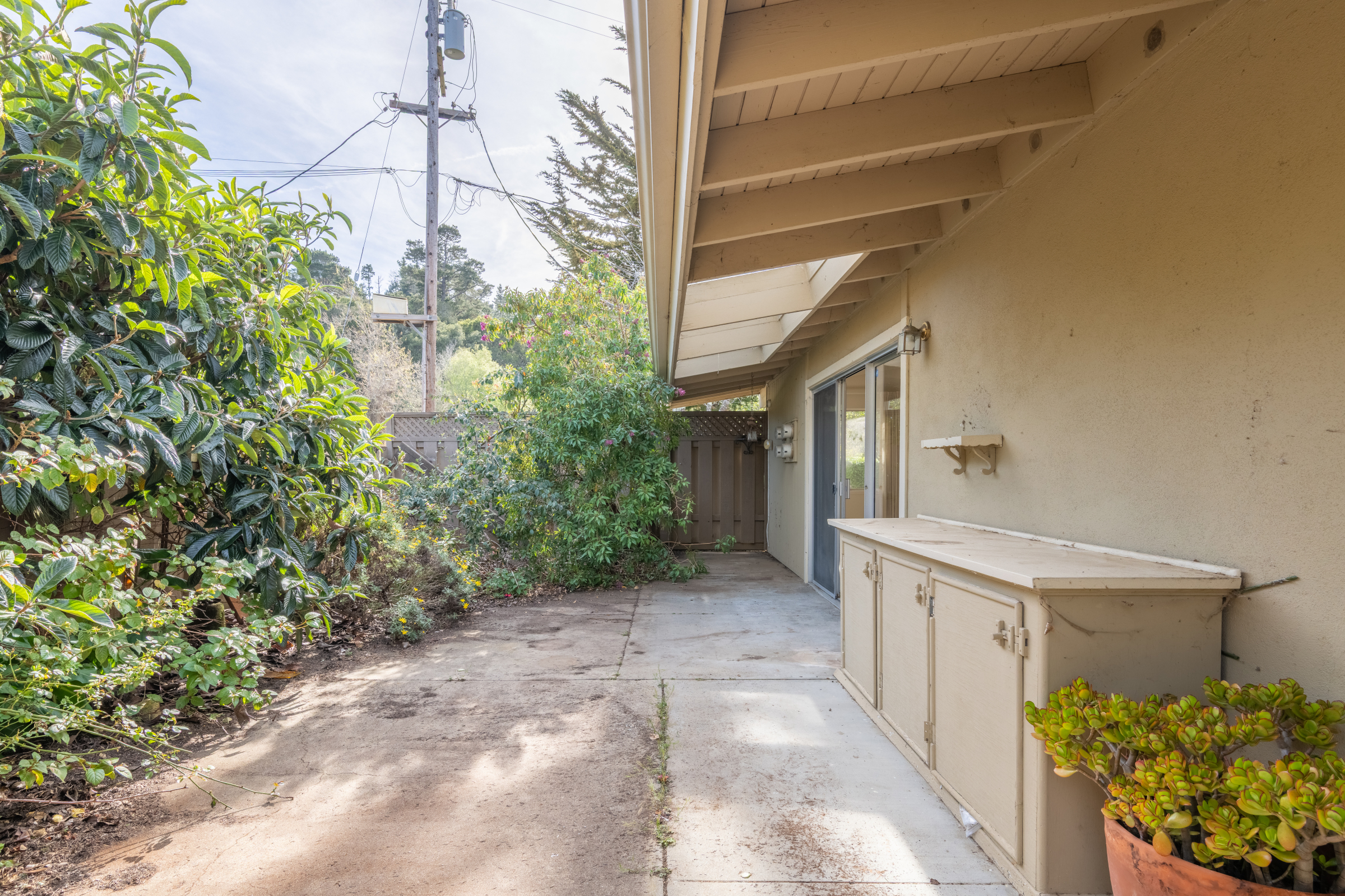 209 Hacienda Carmel