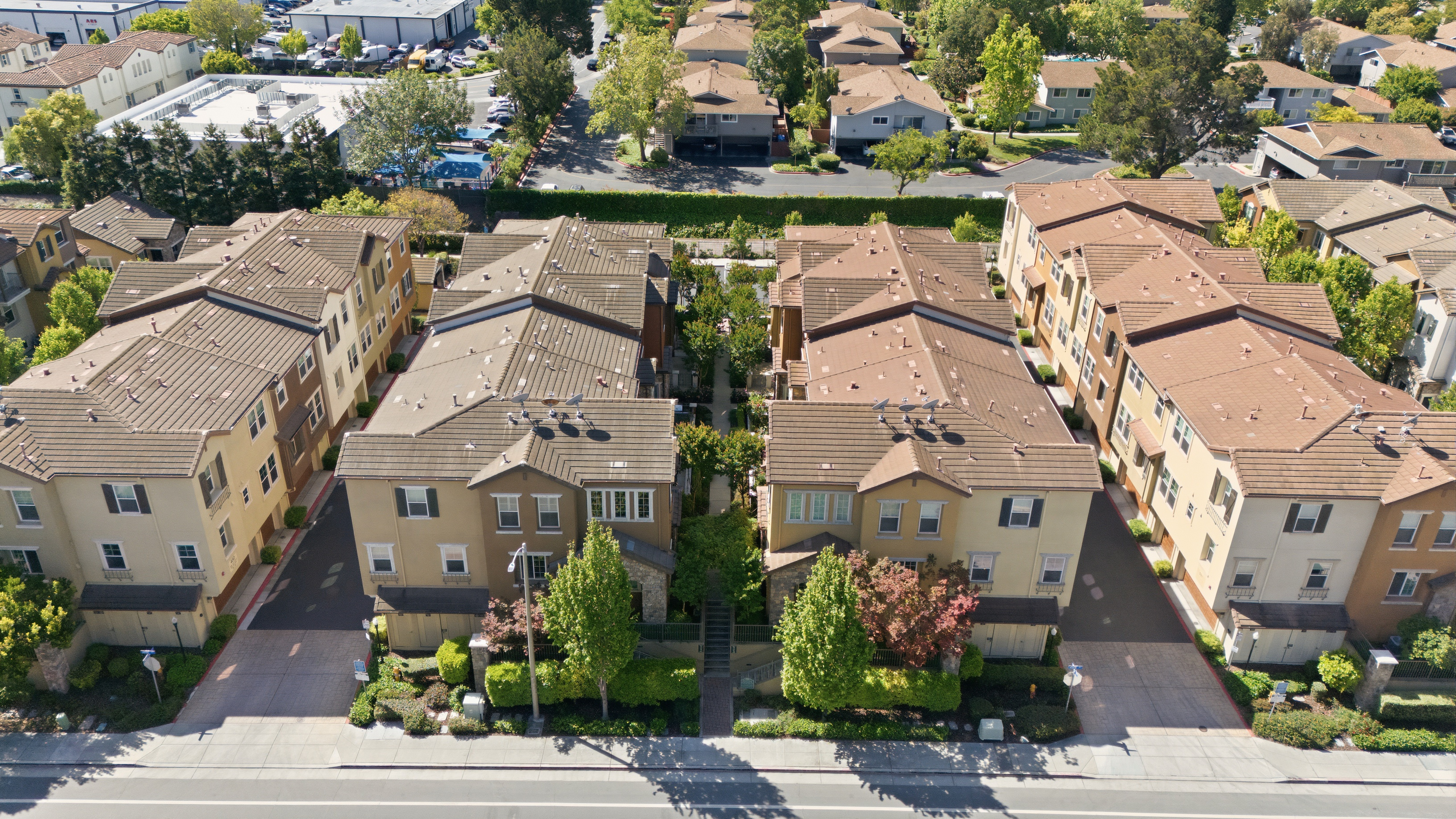 482 Tristania Terrace 