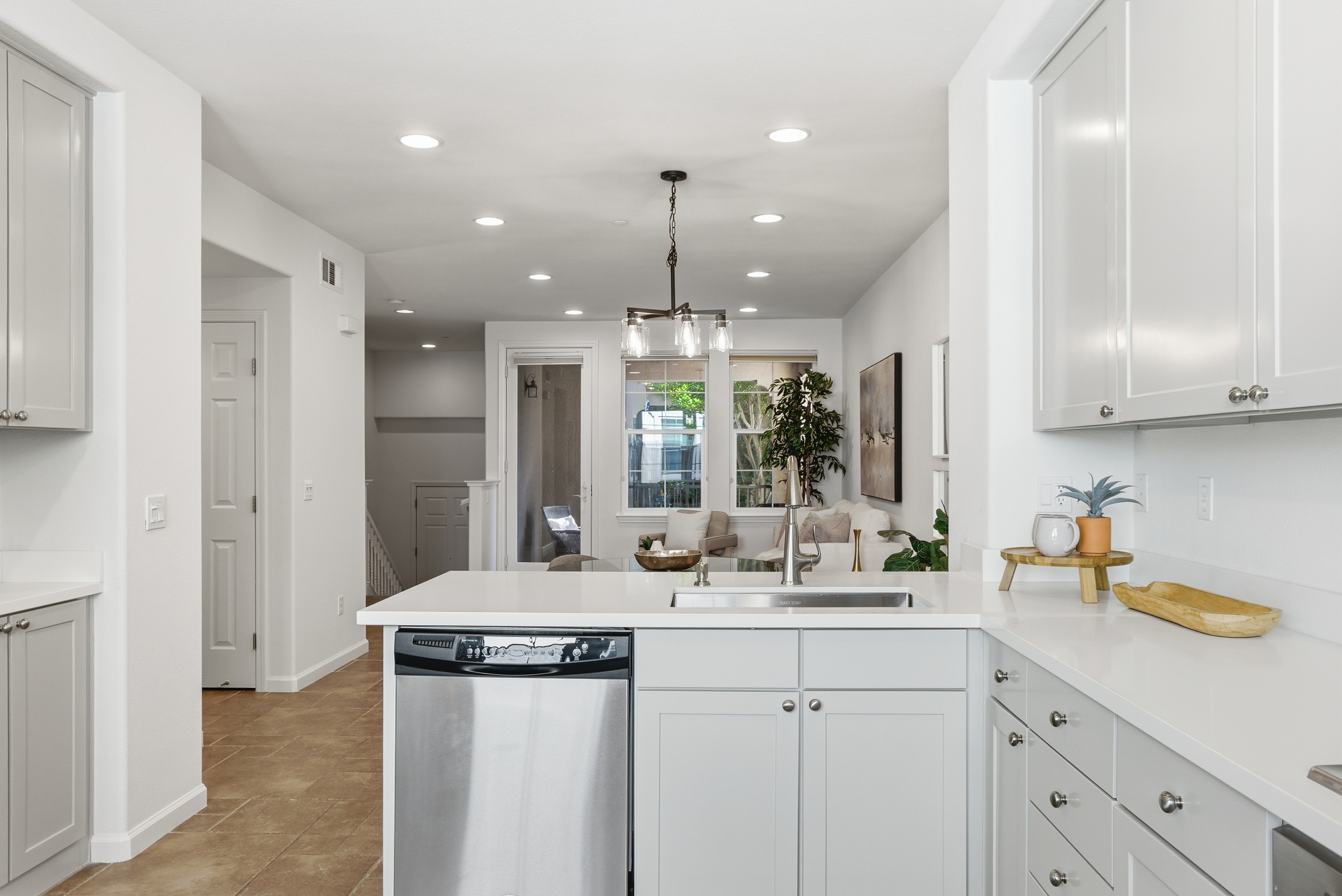 482 Tristania Terrace 