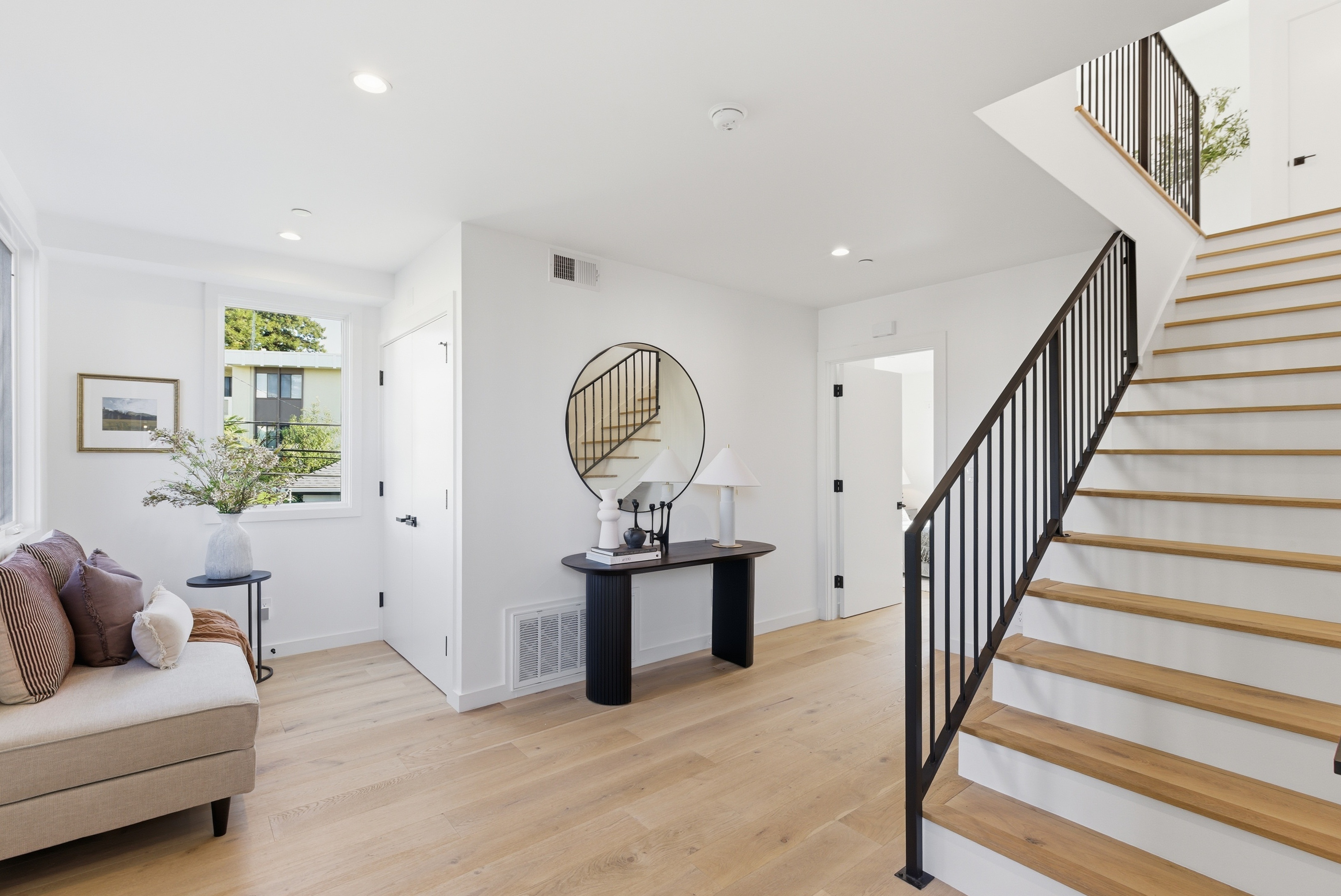 1433 Floribunda Avenue Unit 8