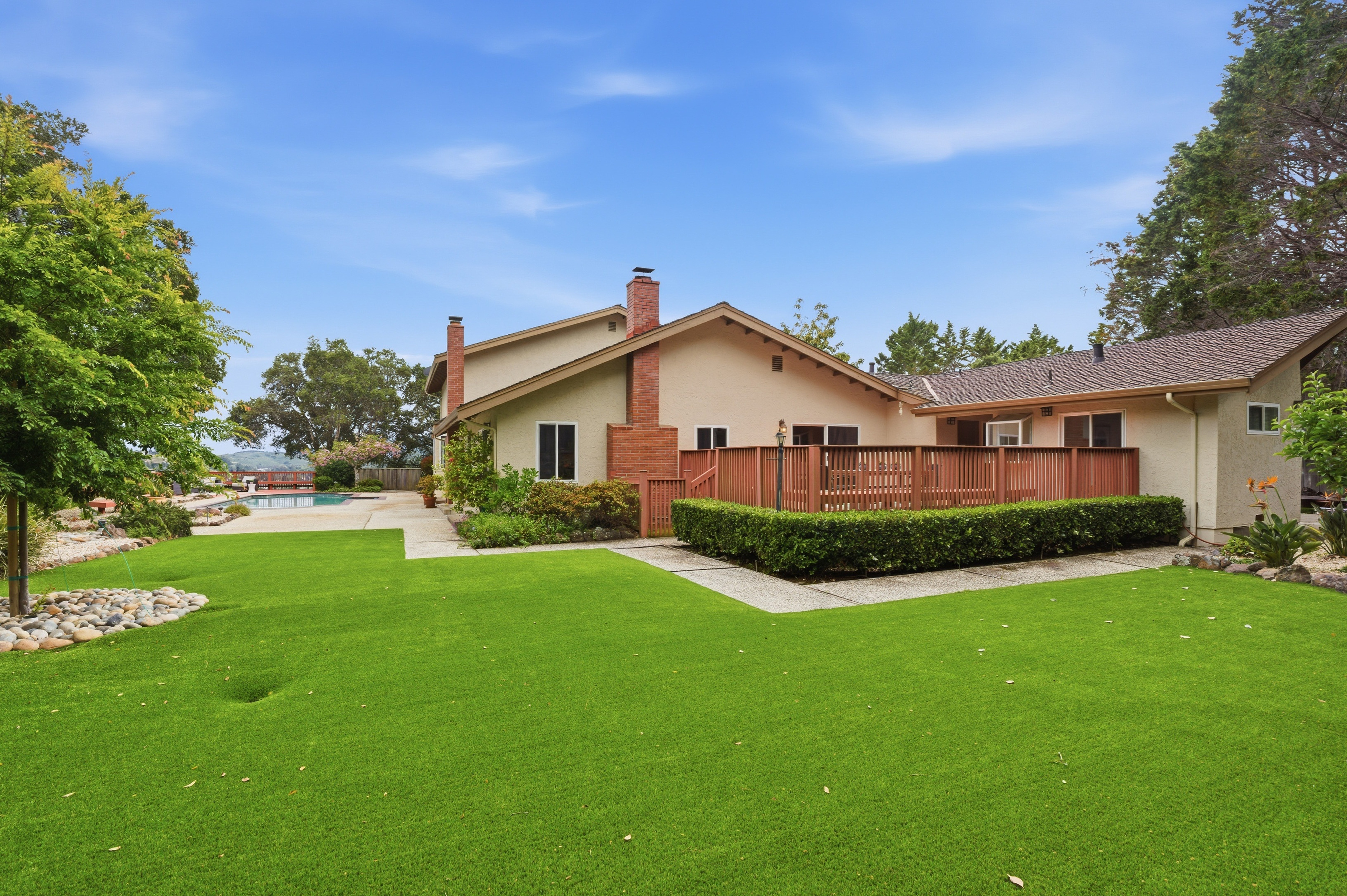 65 Falkirk Lane 