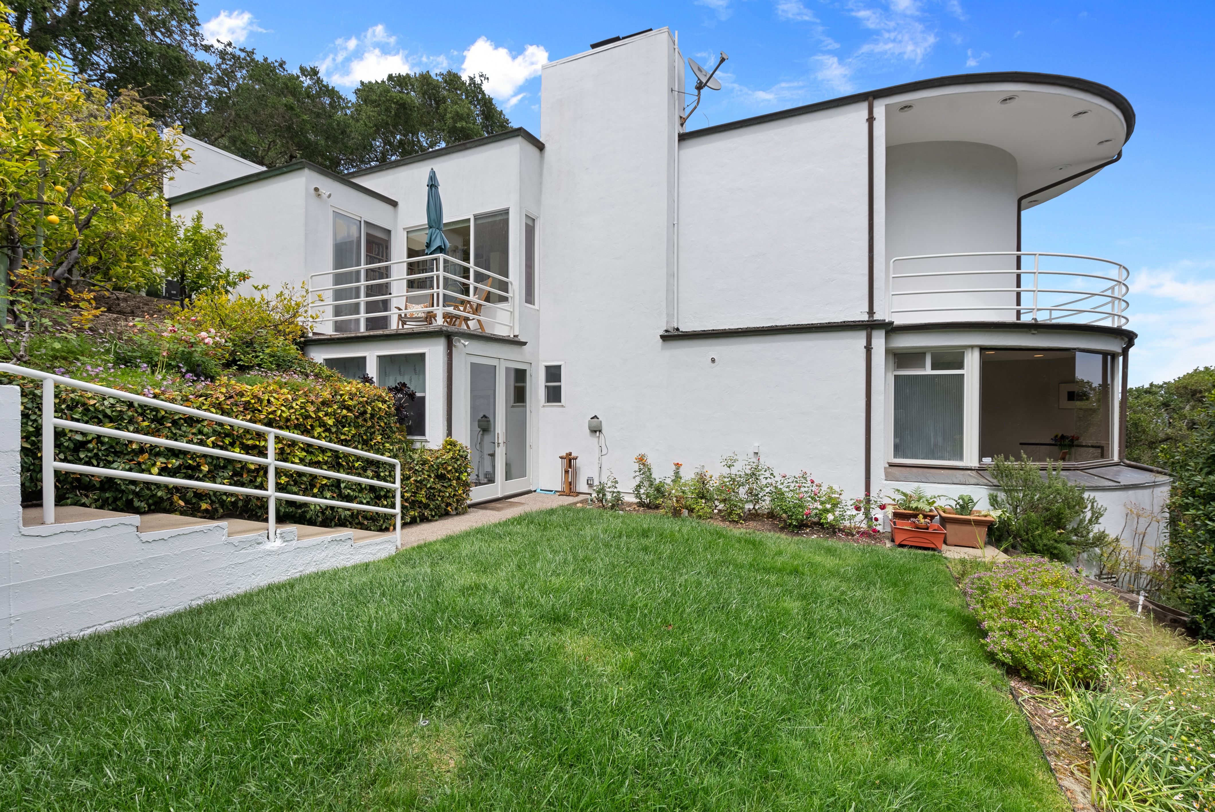 1325 Marlborough Road 