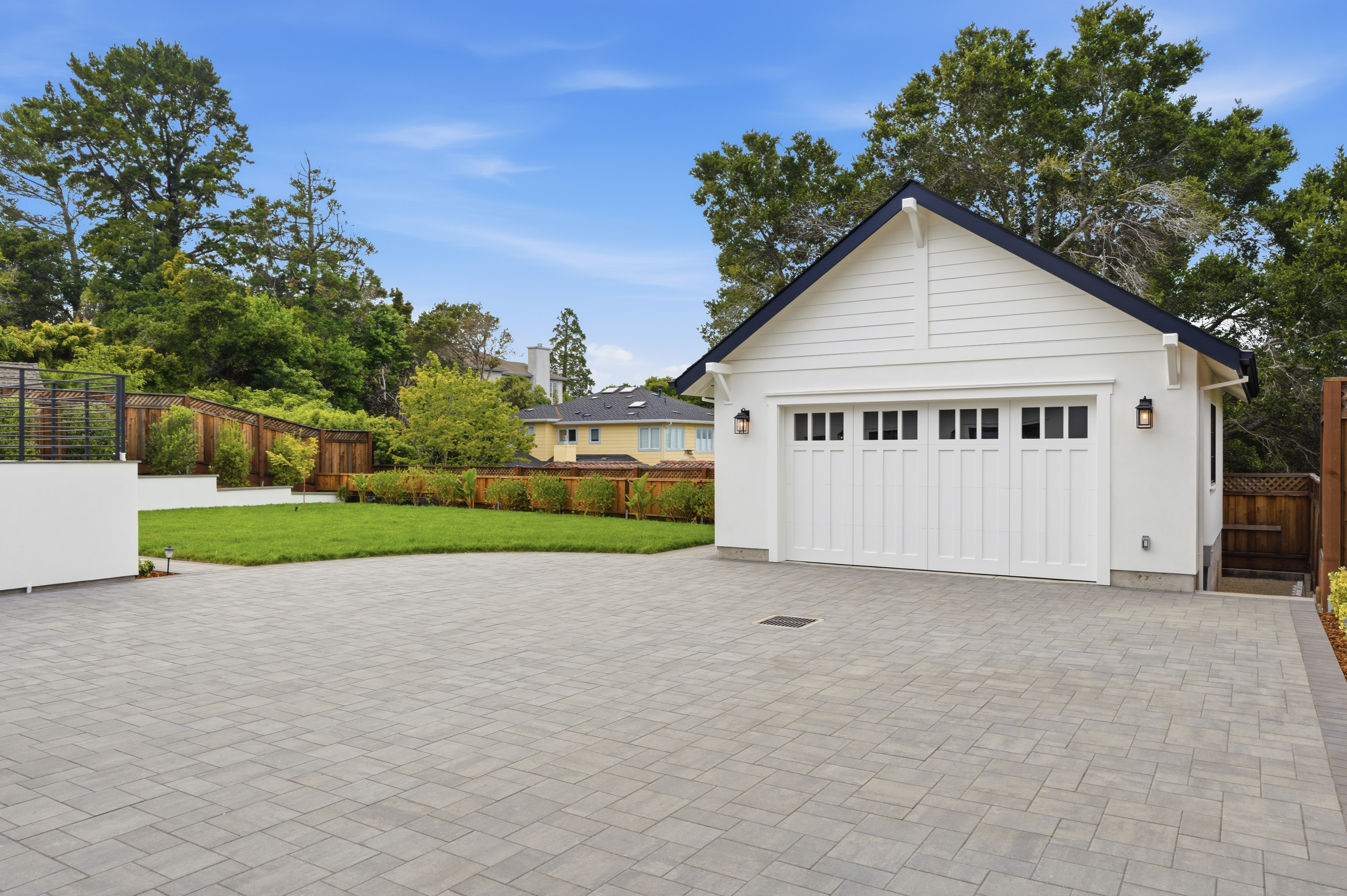 2896 Hillside Drive 