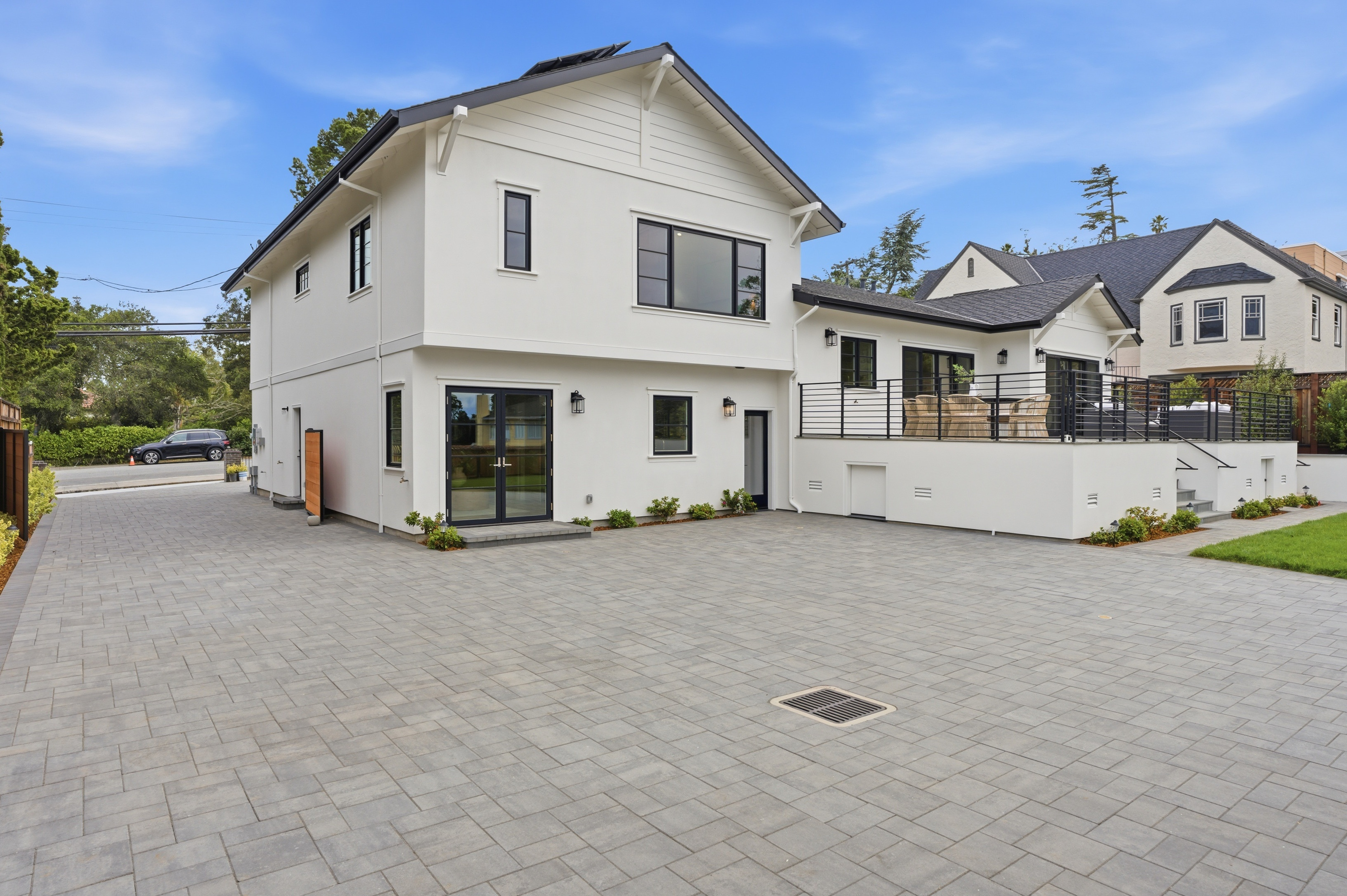 2896 Hillside Drive 