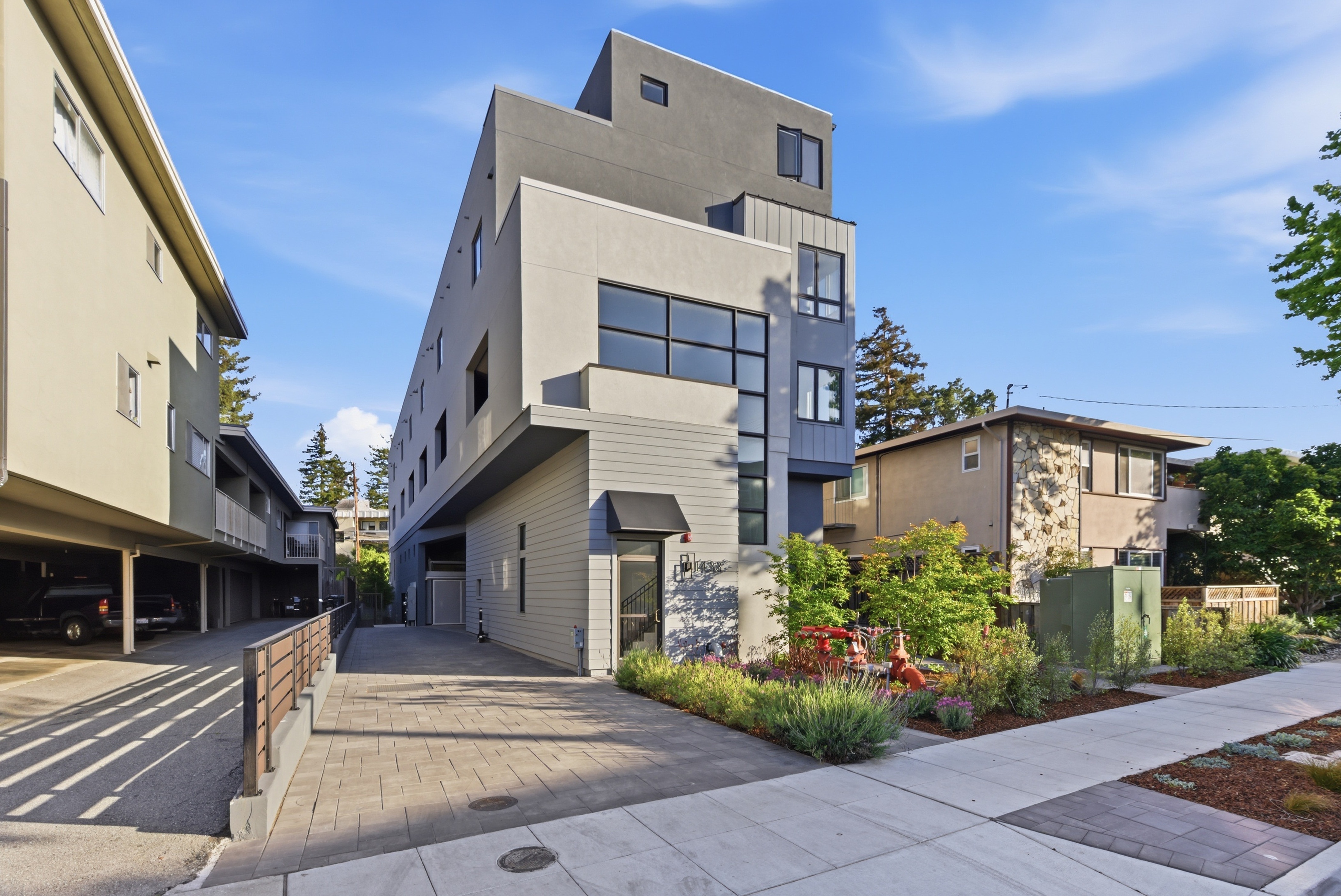 1433 Floribunda Avenue #1