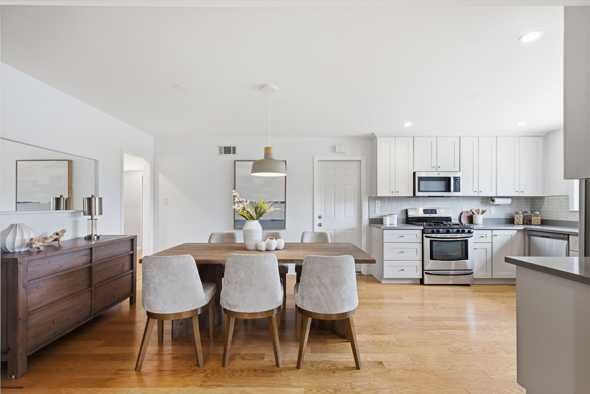 105 Shoreview Avenue 