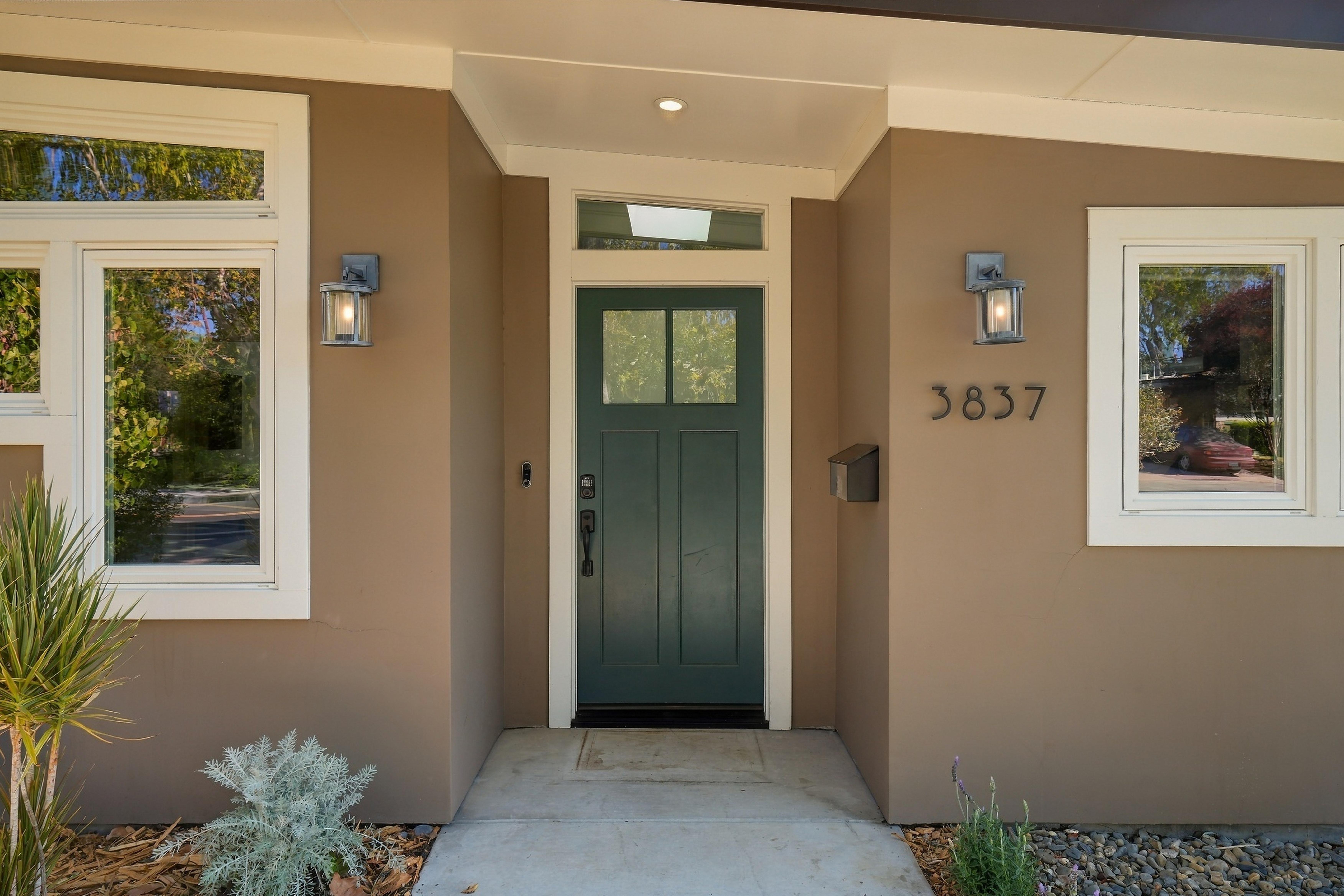 3837 Carlson Court 