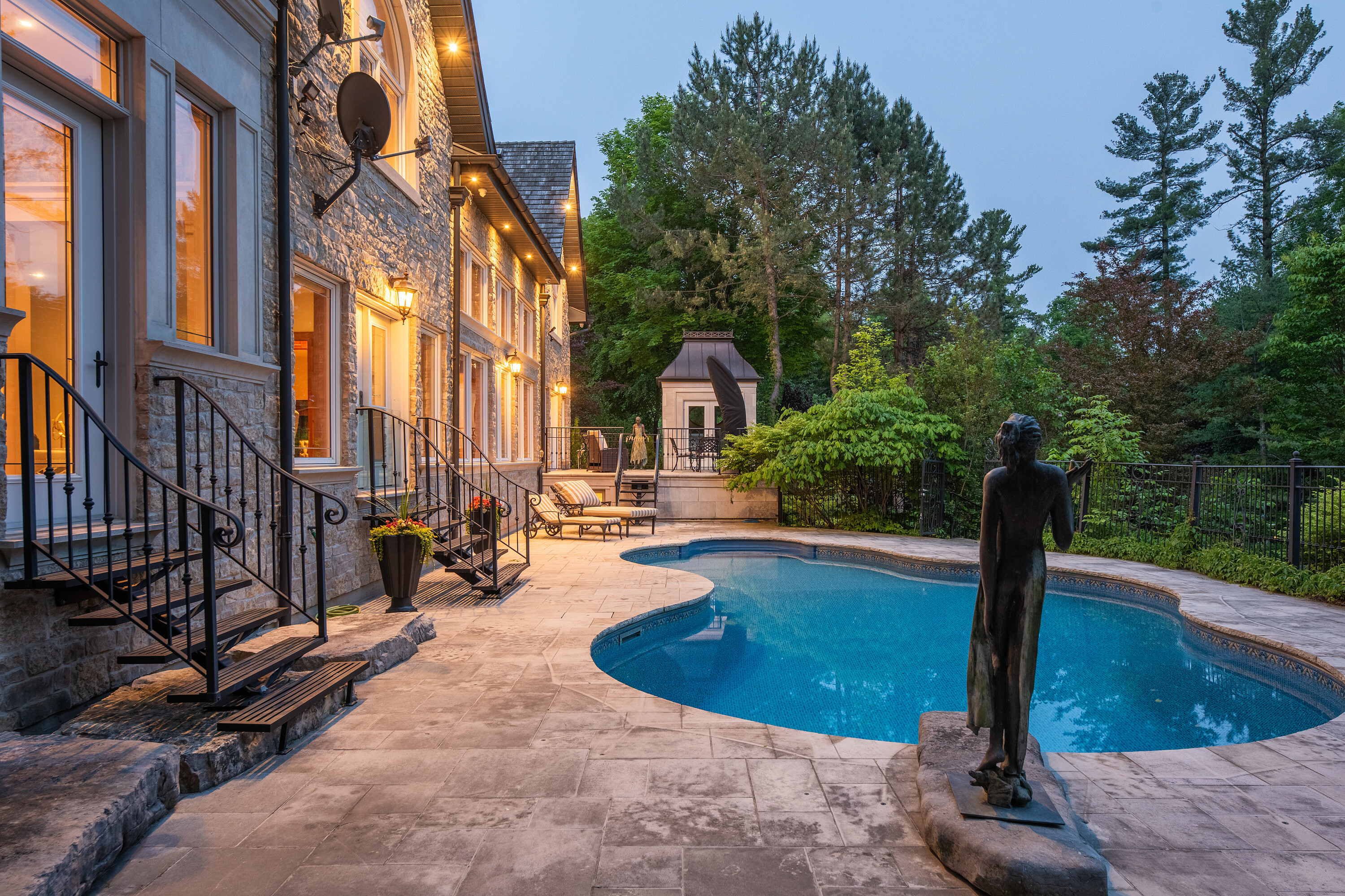 101 Paula Crt