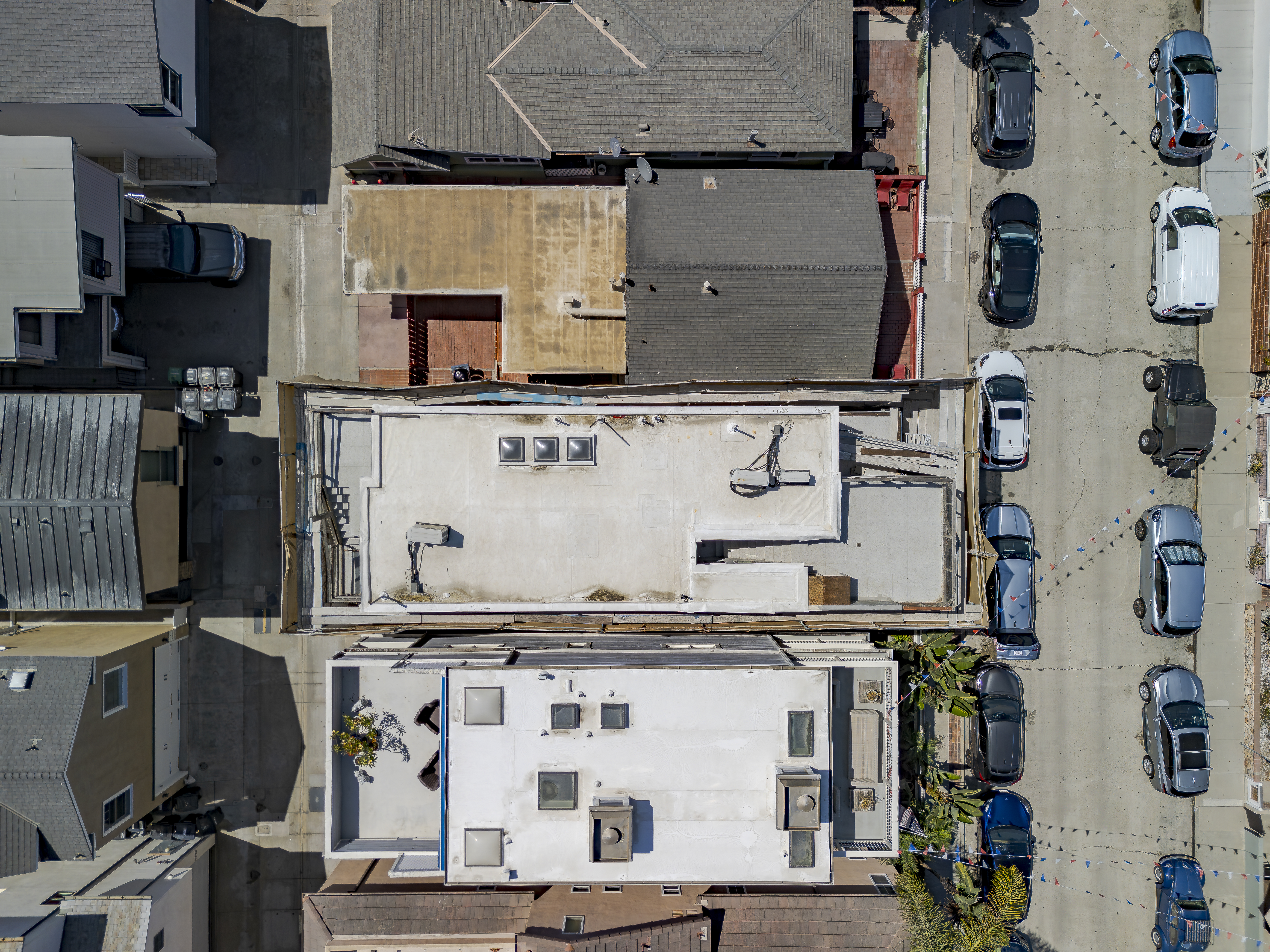 1913 Court Avenue 