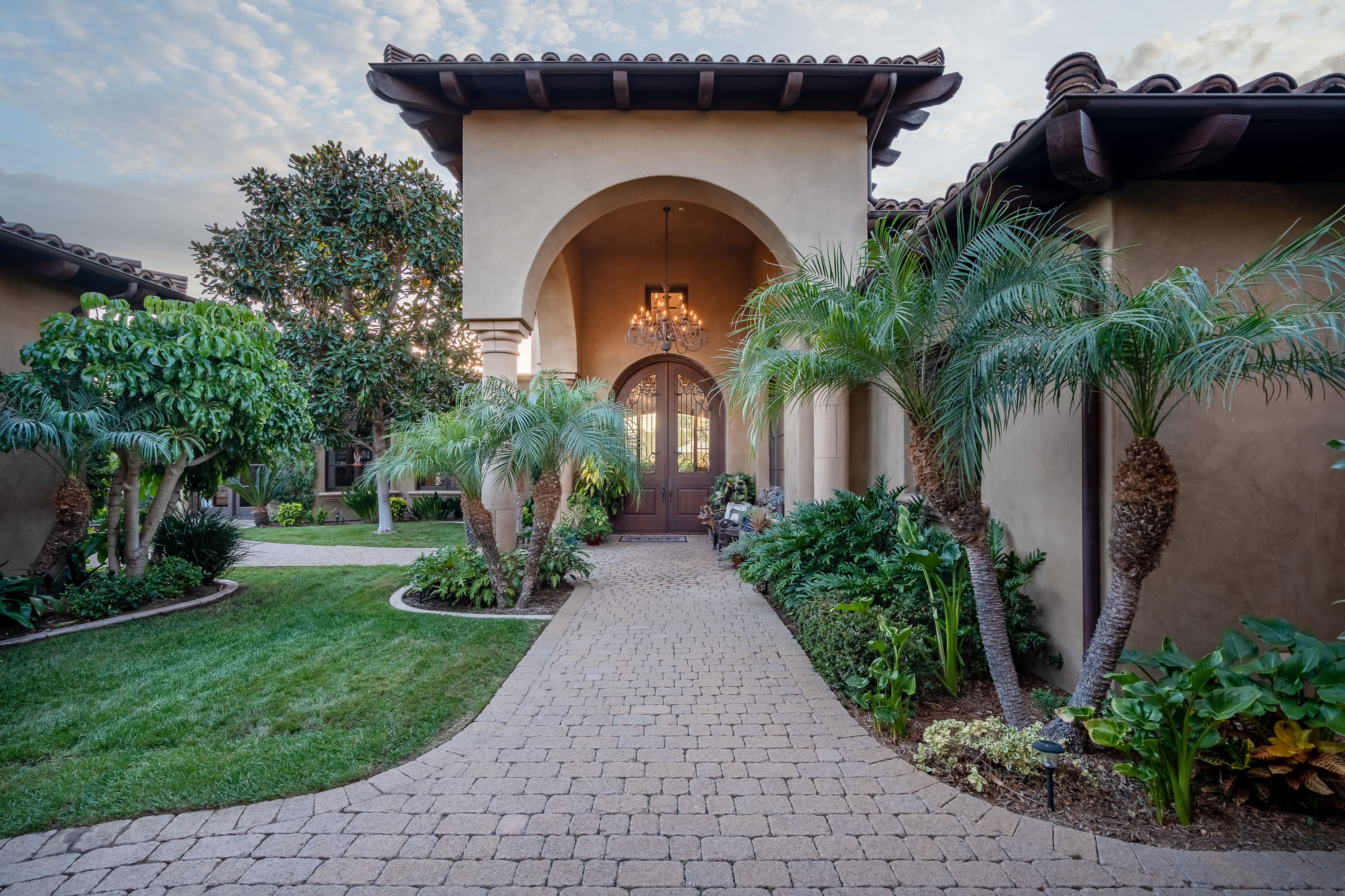 6351 Calle Ponte Bella