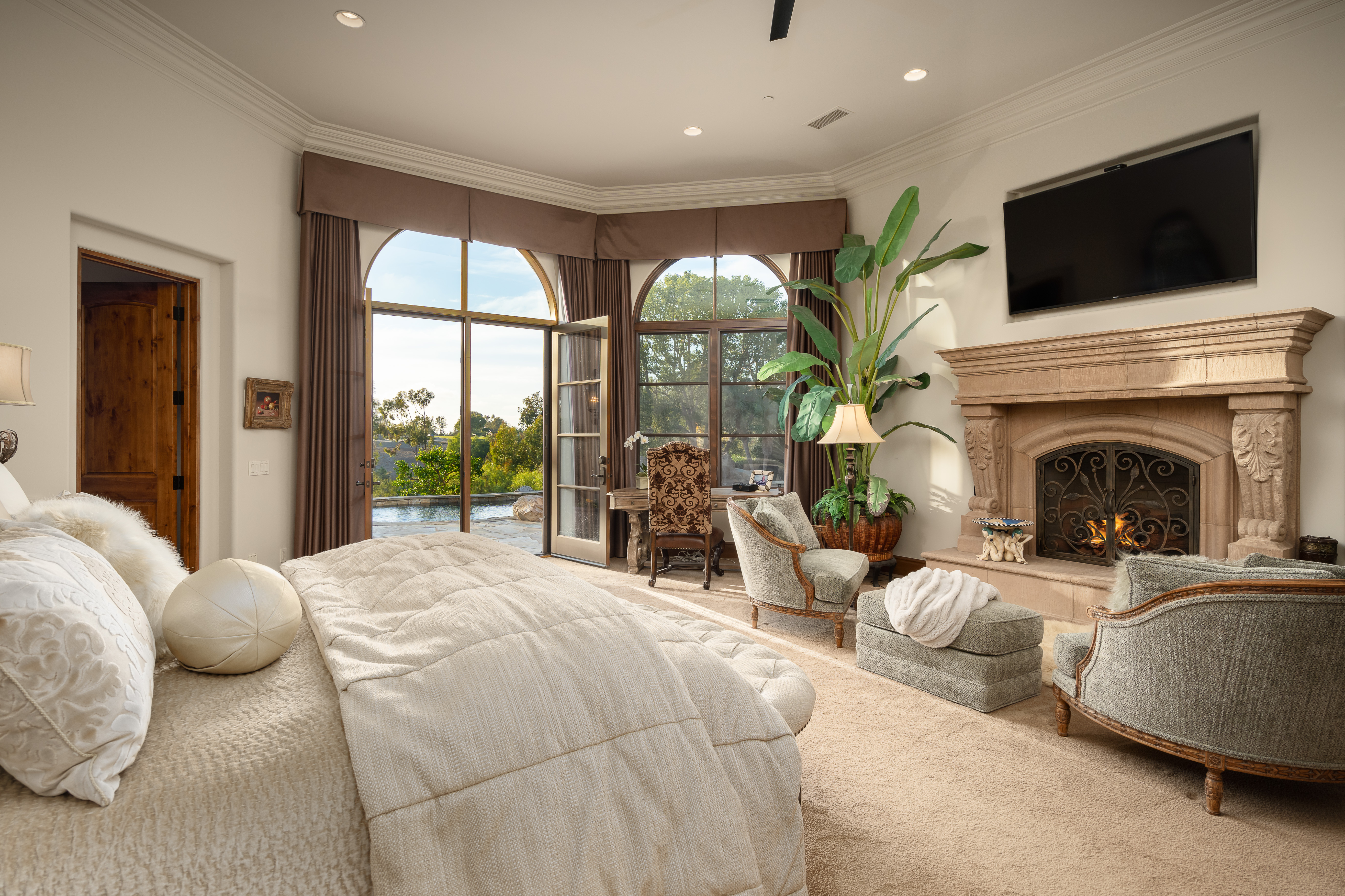 6351 Calle Ponte Bella