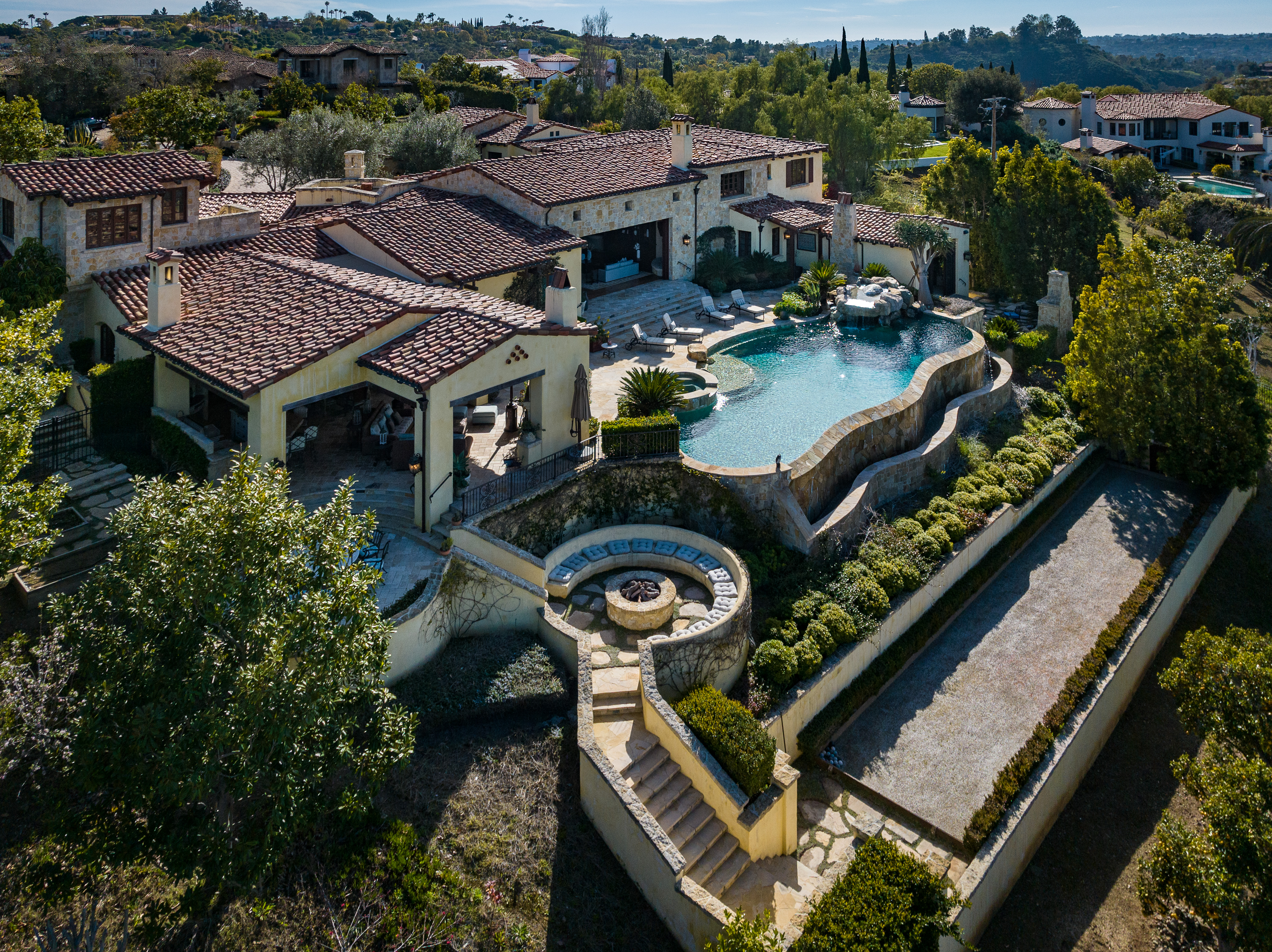 6212 Strada Fragante