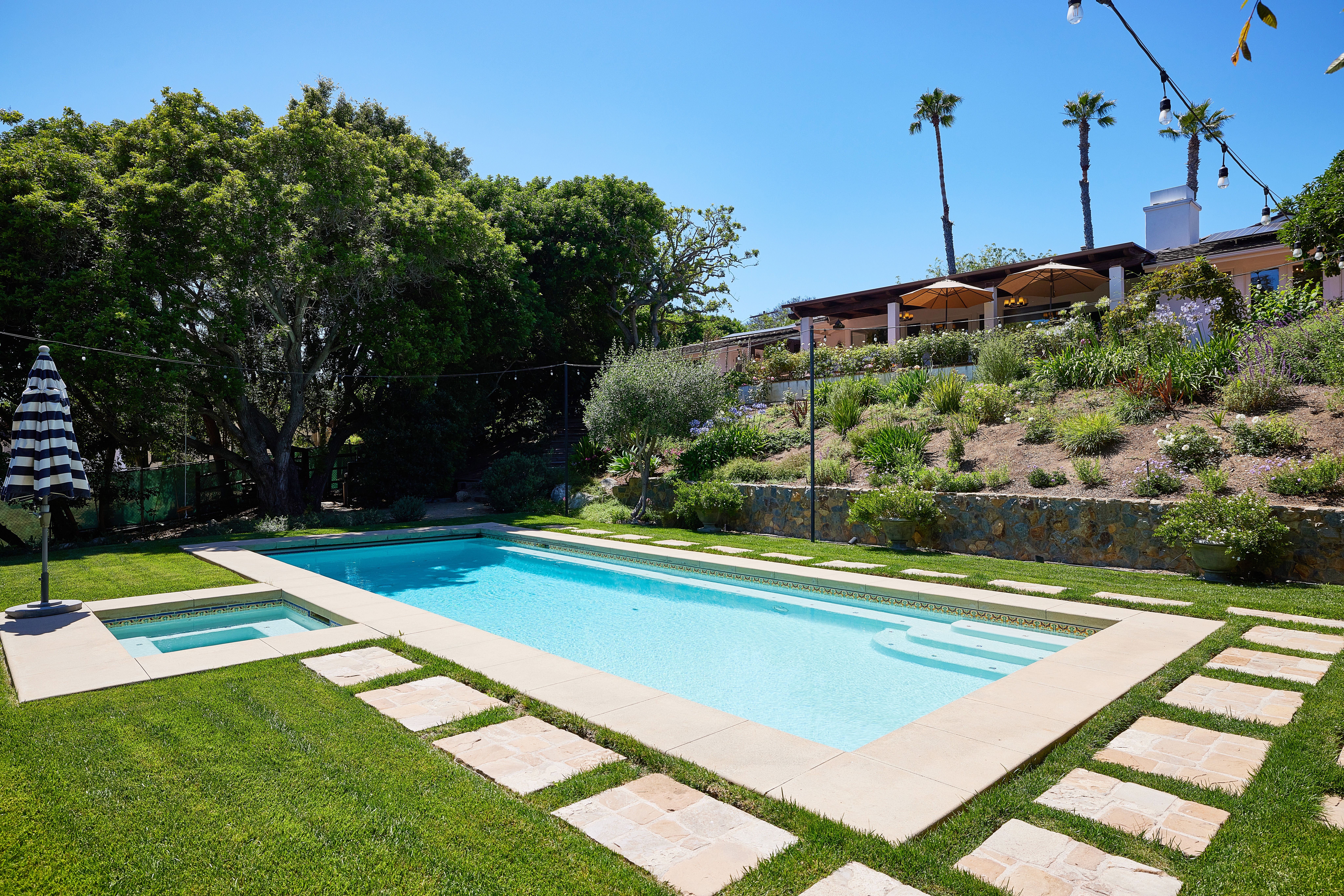 5815 Loma Verde Drive 
