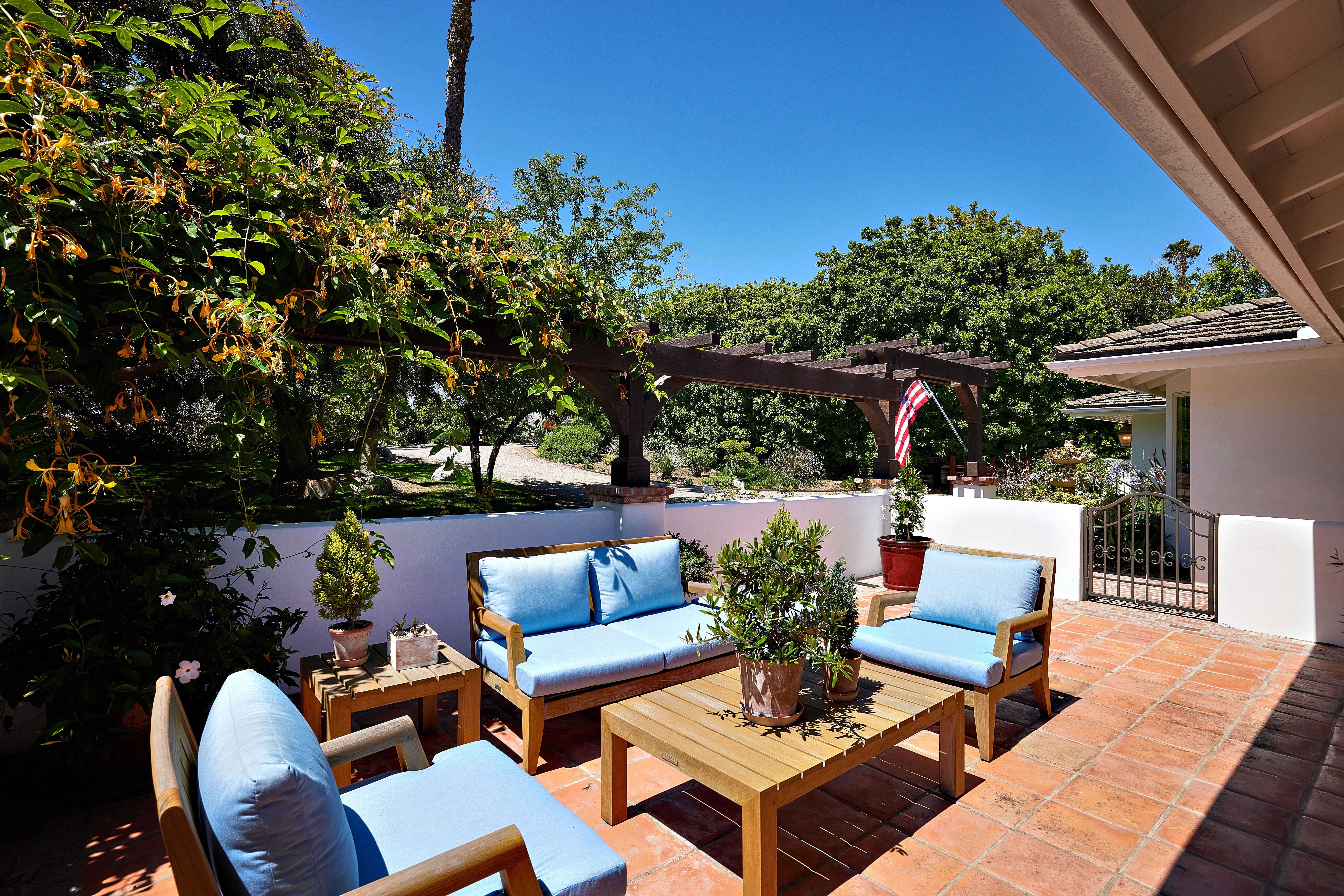 5815 Loma Verde Drive 