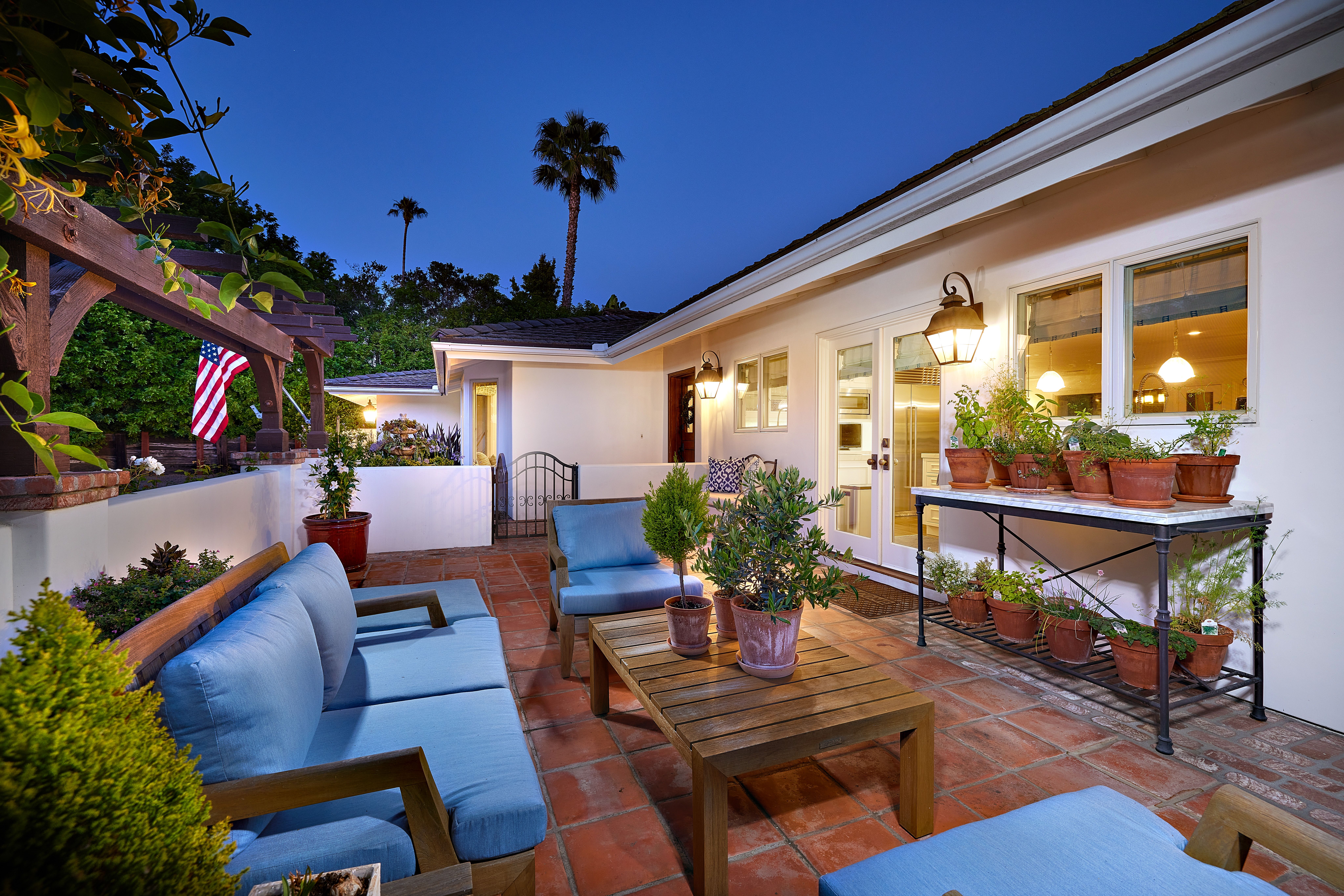 5815 Loma Verde Drive 