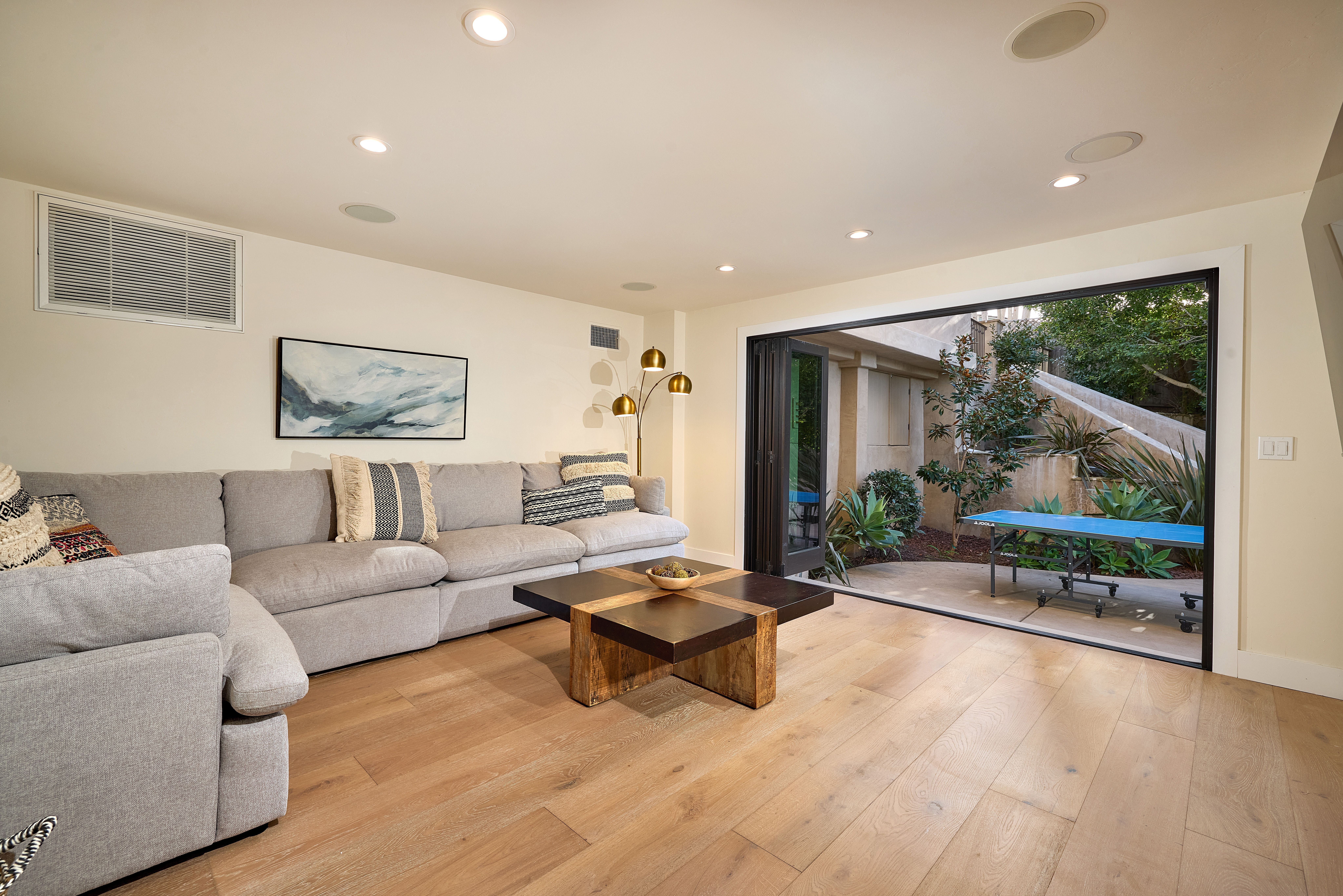 5742 Loma Verde Drive 