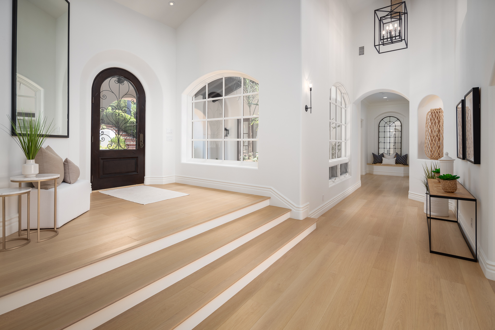 4390 Camino Privado 