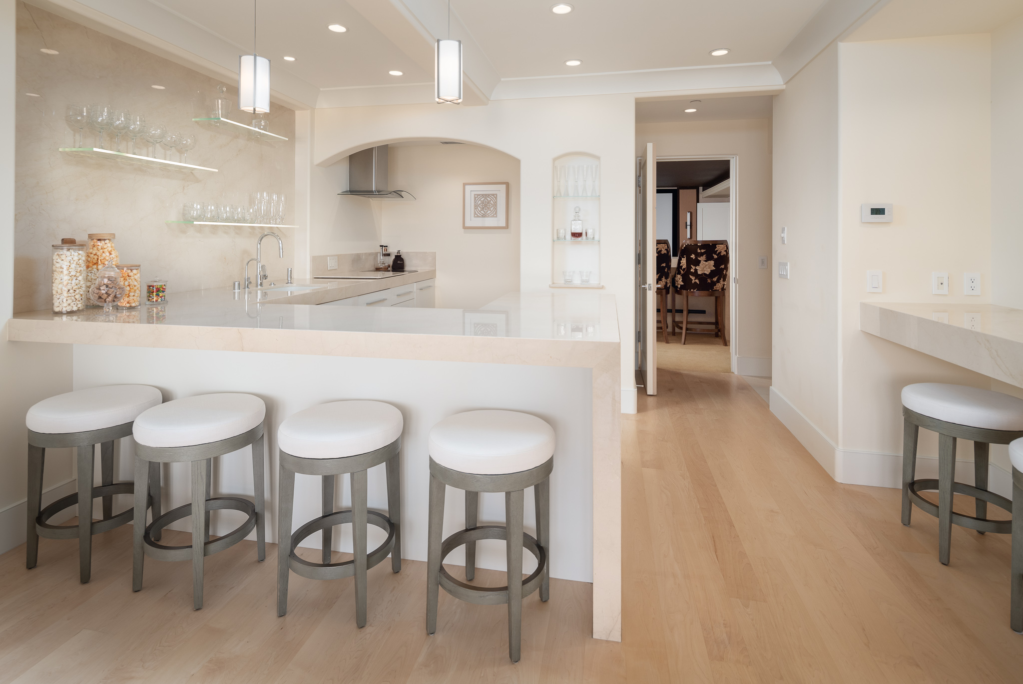 4390 Camino Privado 