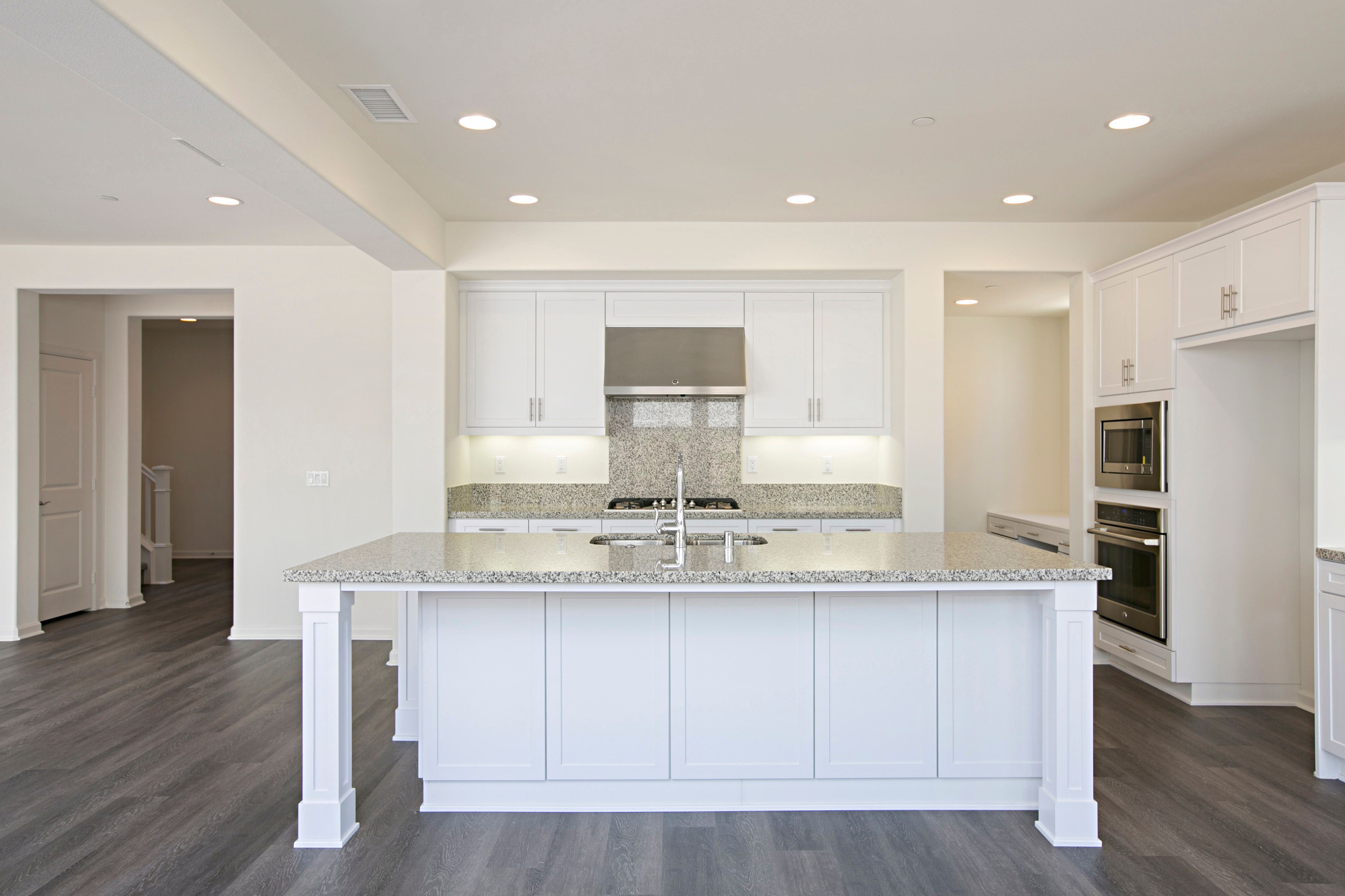 13419 Red Oak Way 