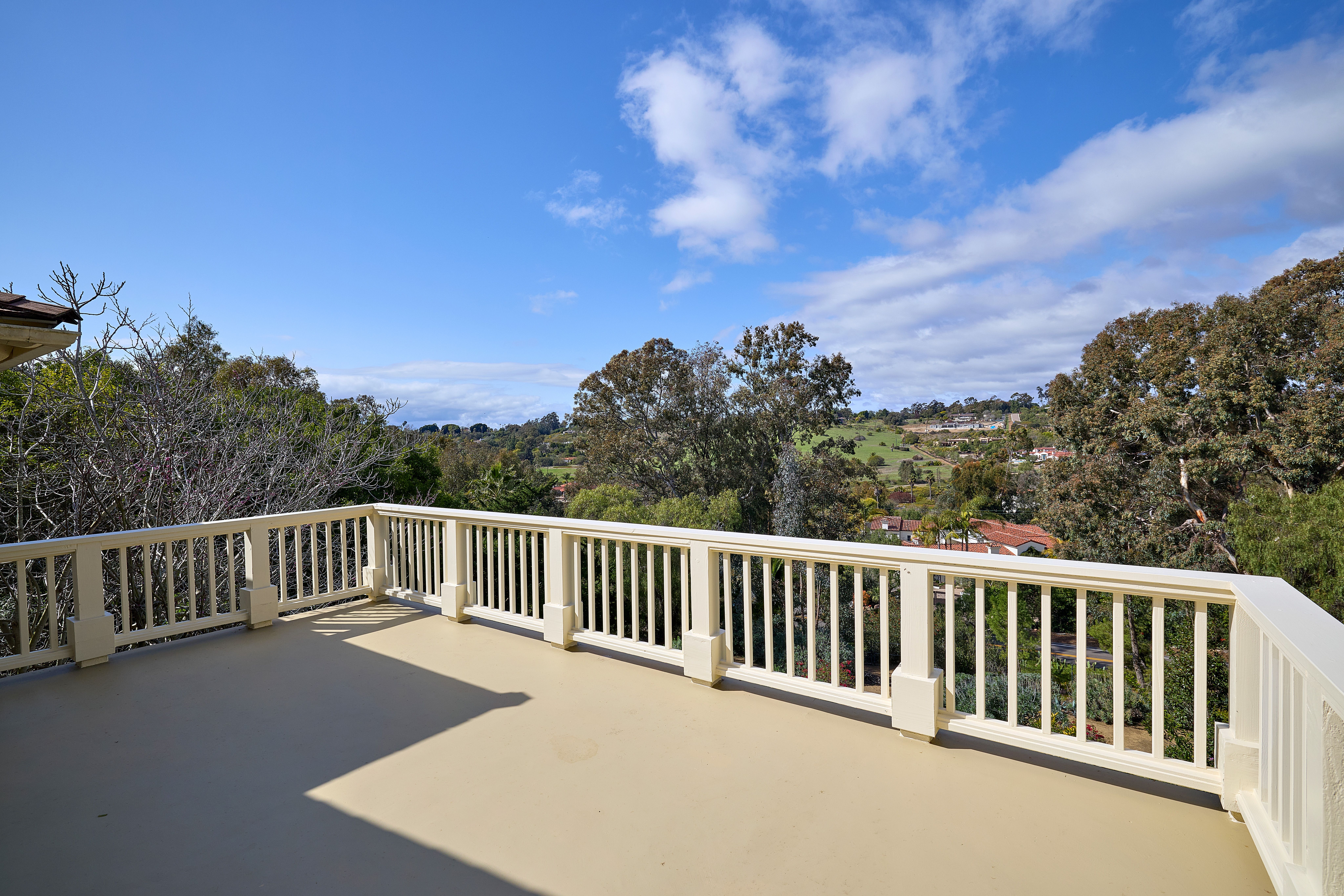 5762 Loma Verde Drive 