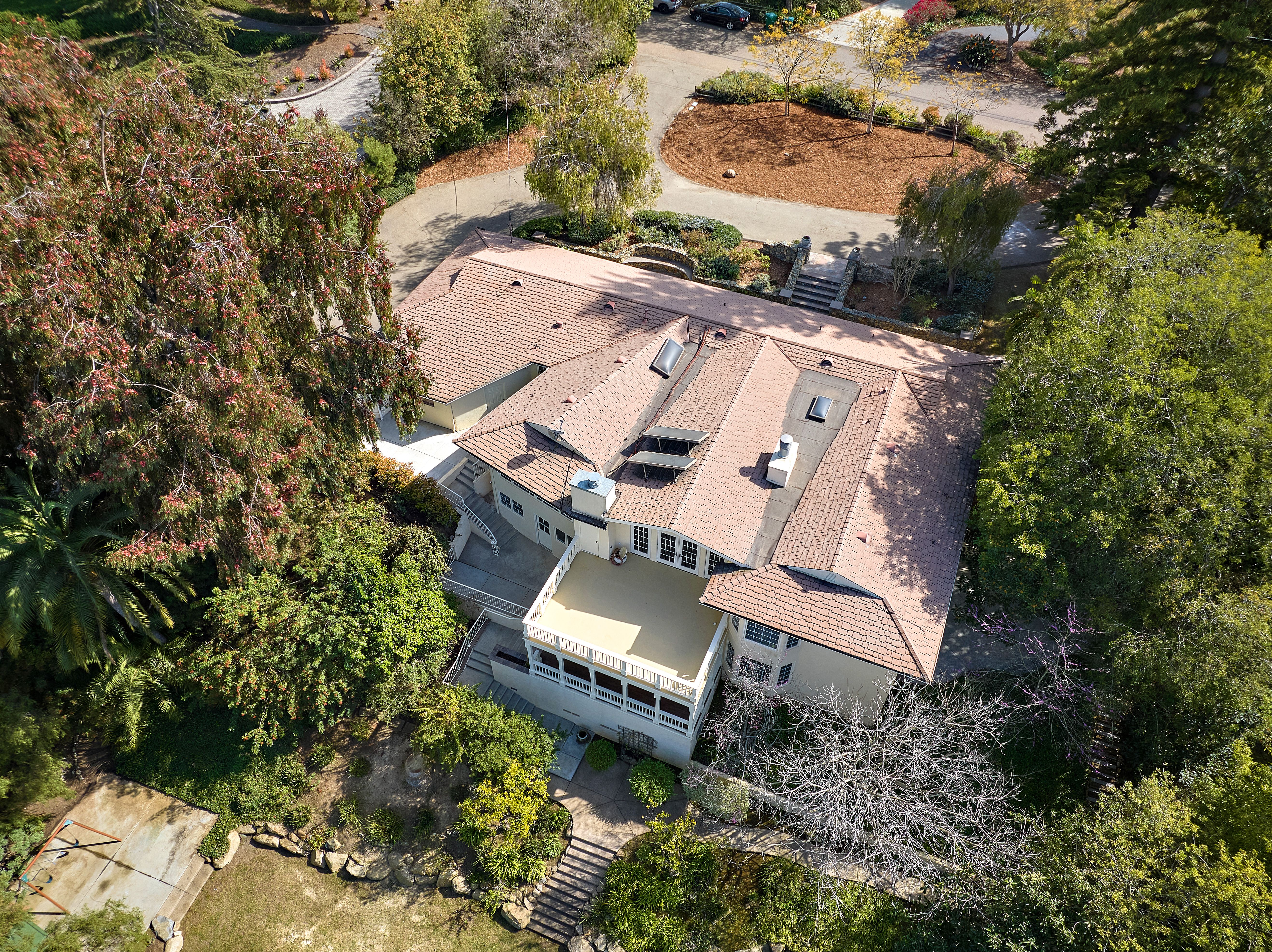5762 Loma Verde Drive 