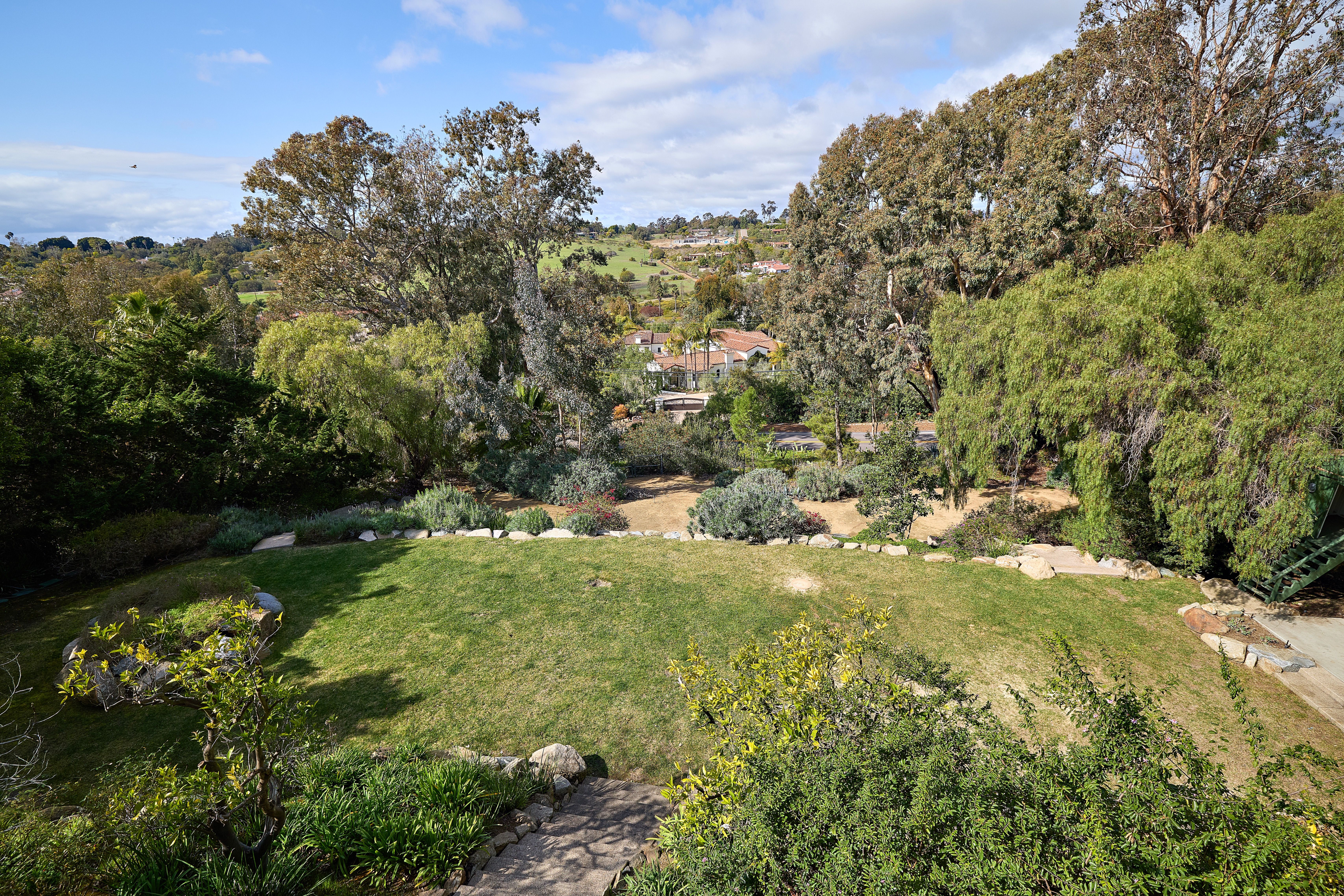5762 Loma Verde Drive 