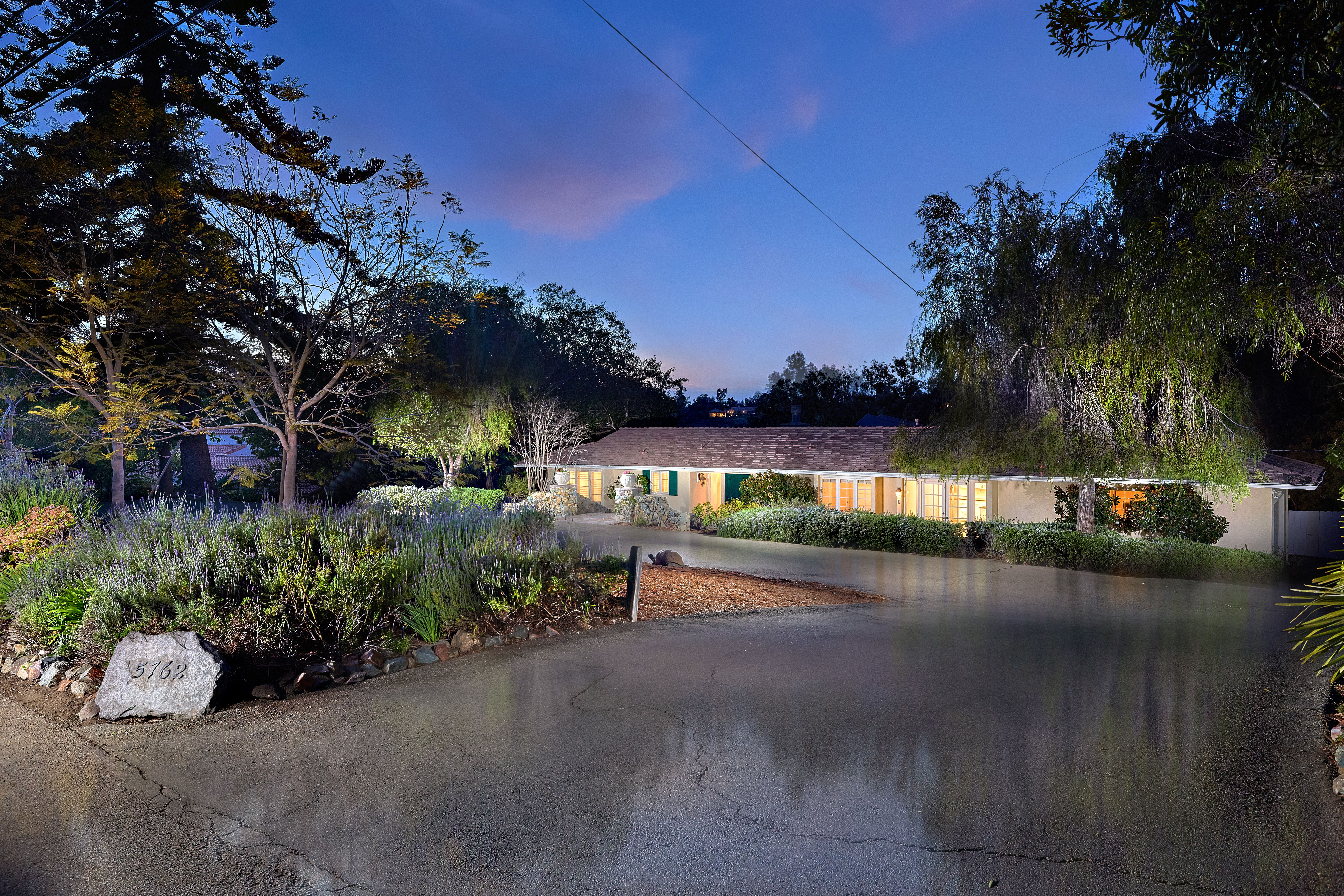 5762 Loma Verde Drive 