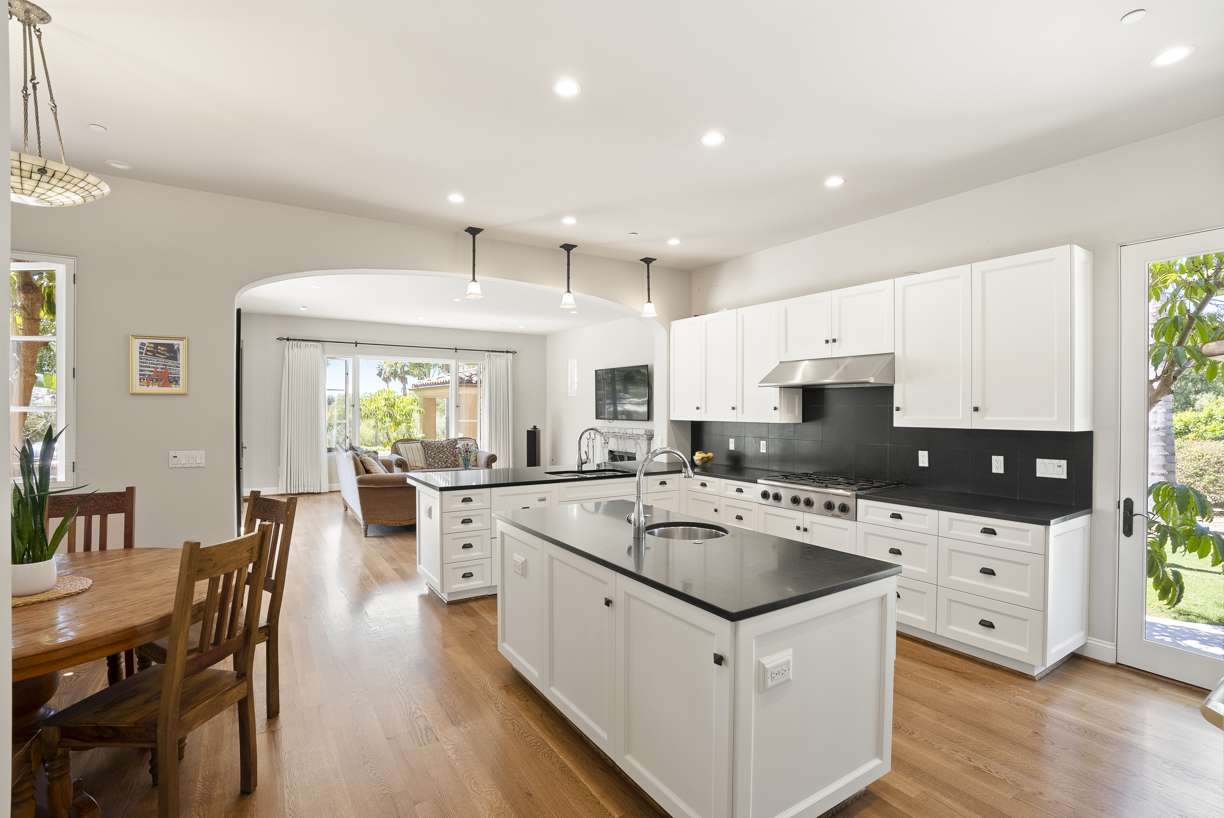 16733 Calle Hermosa 