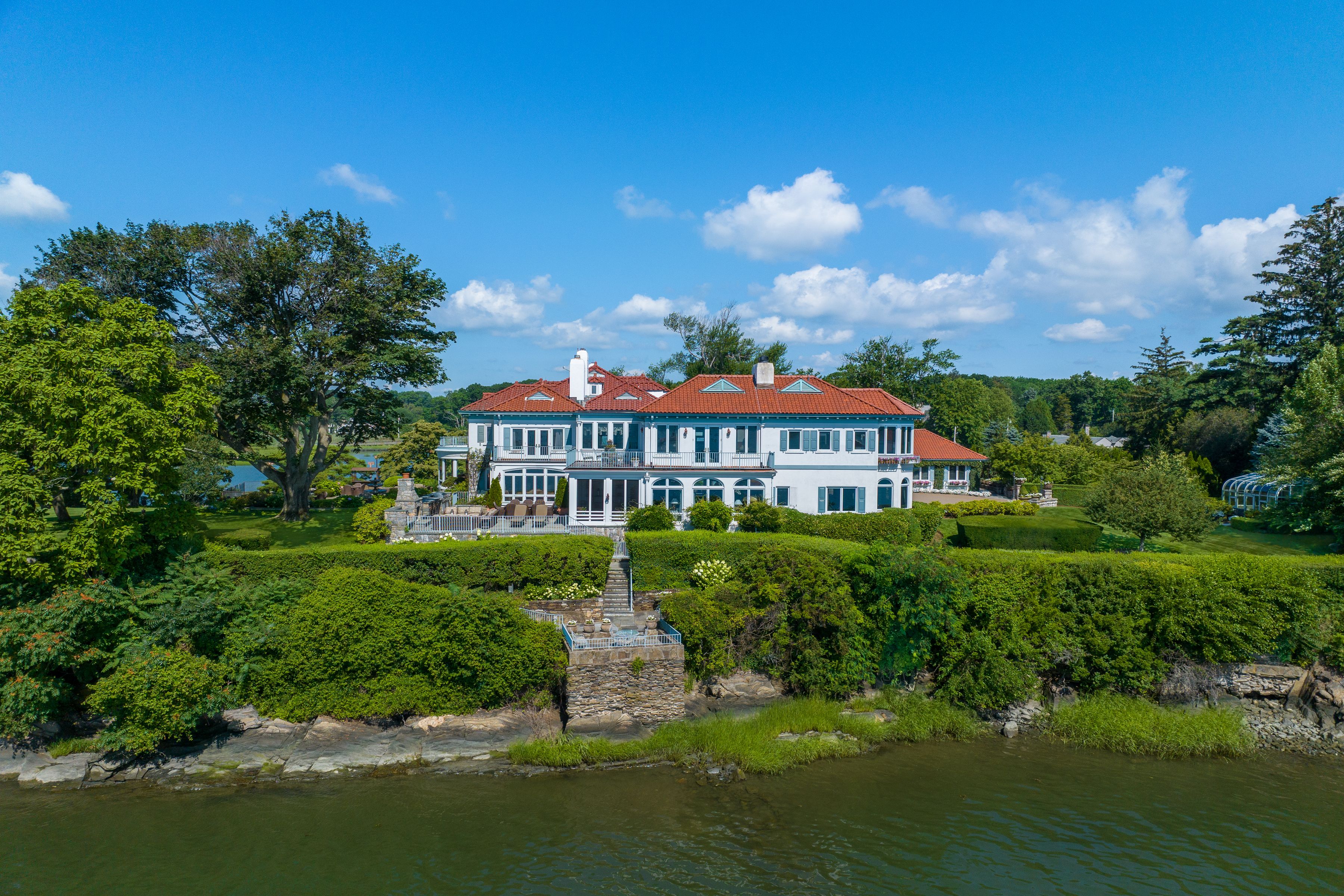 Riverside, CT