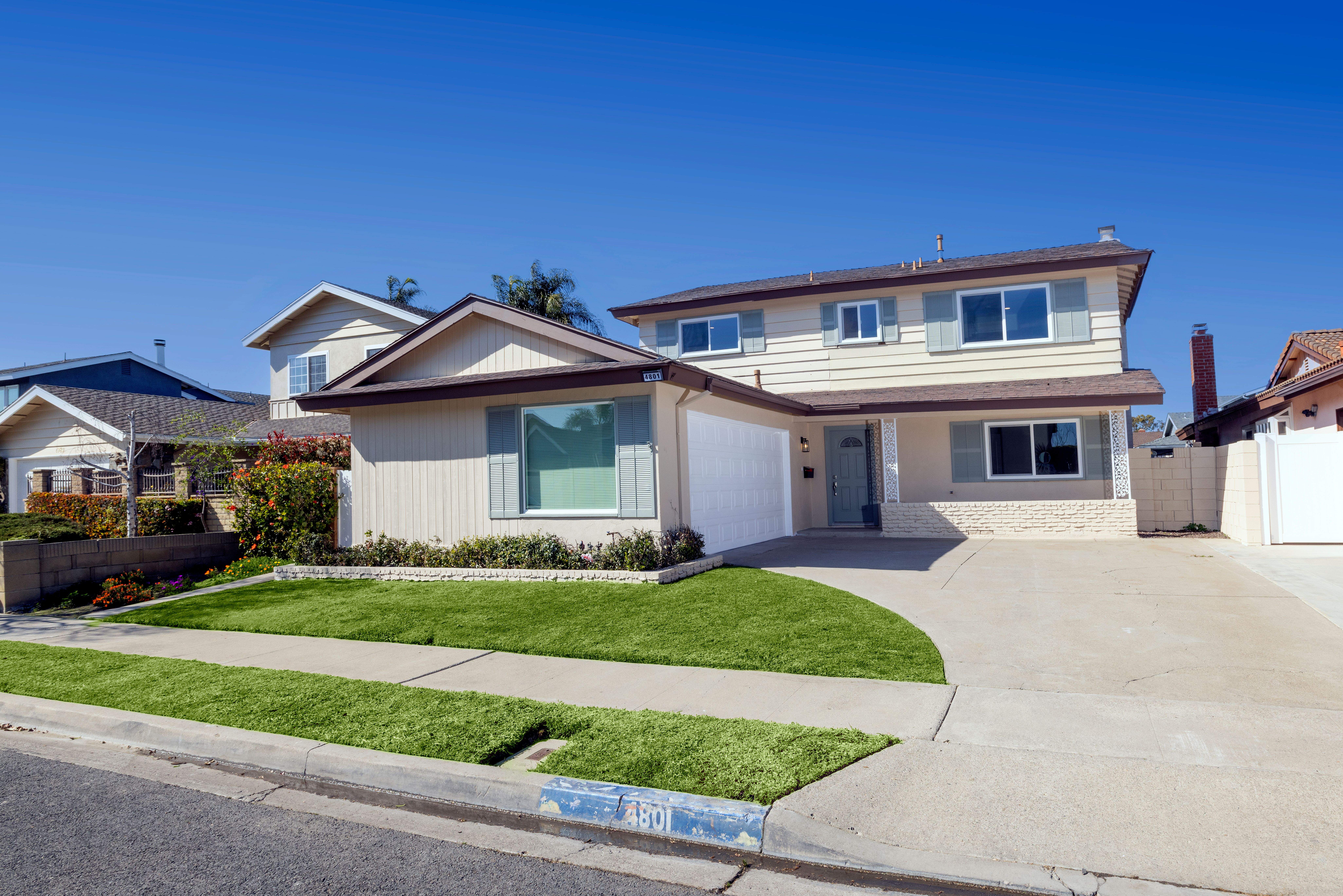 4801 Hazelnut Avenue 
