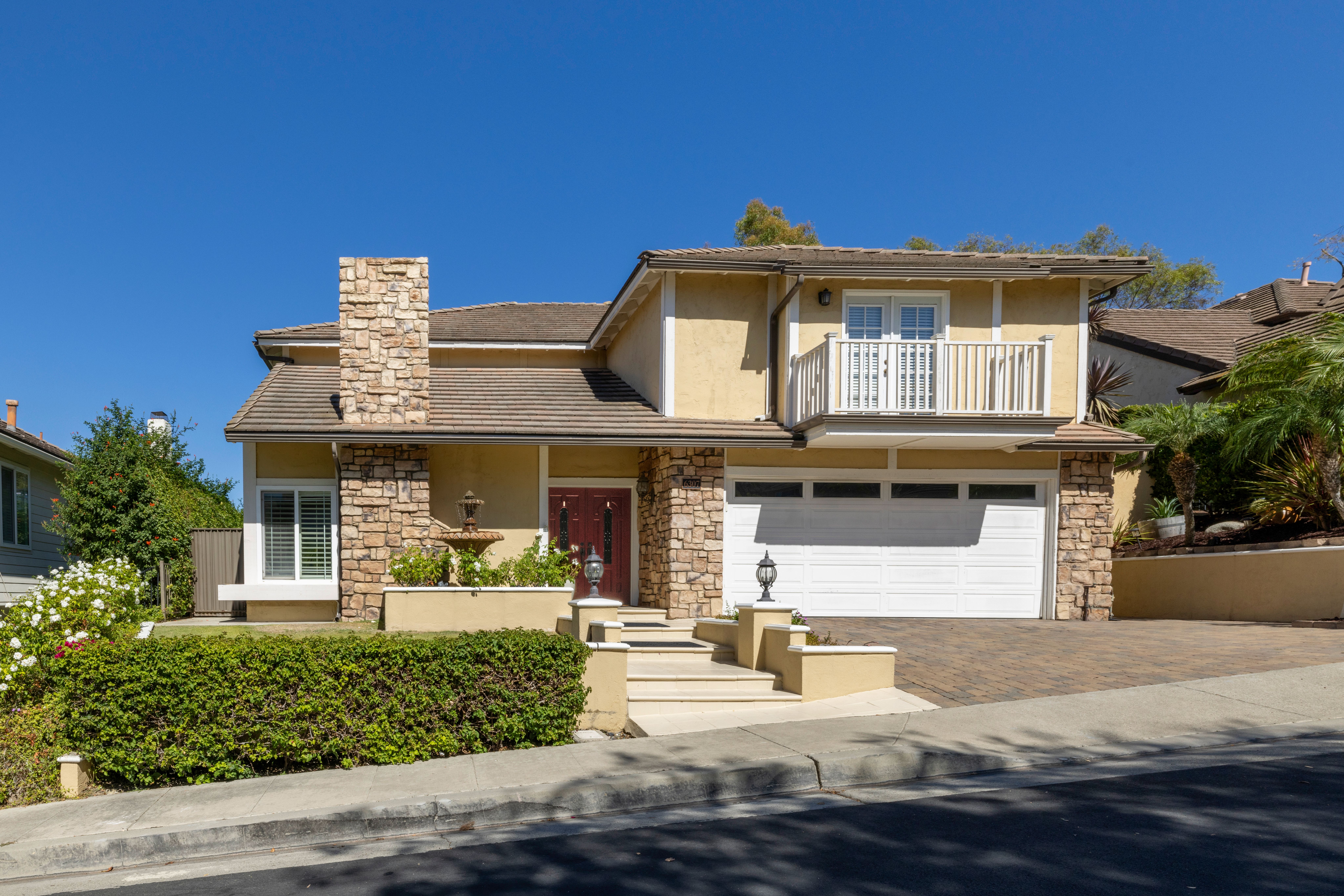 6307 East Rocking Horse Way 