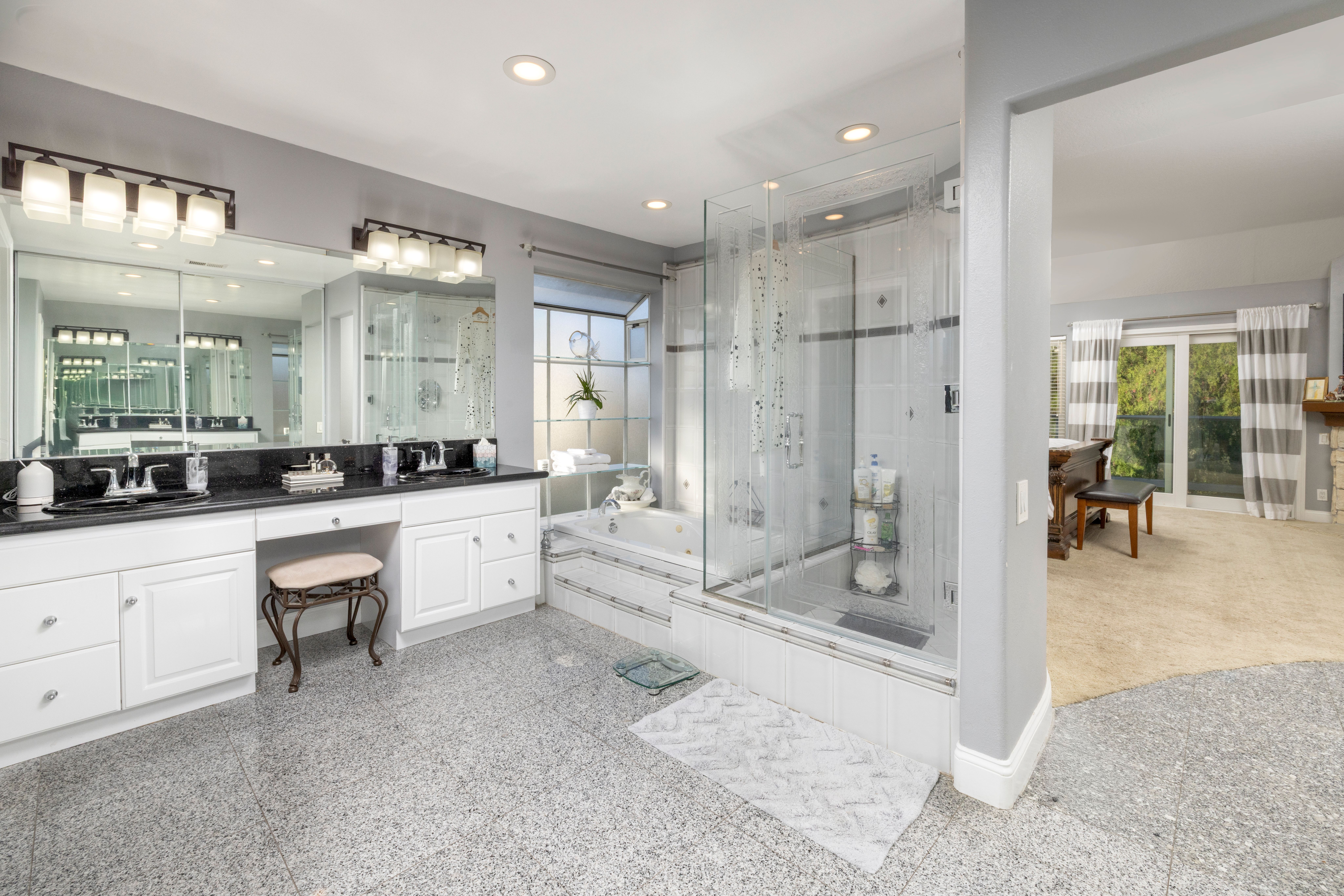 6307 East Rocking Horse Way 