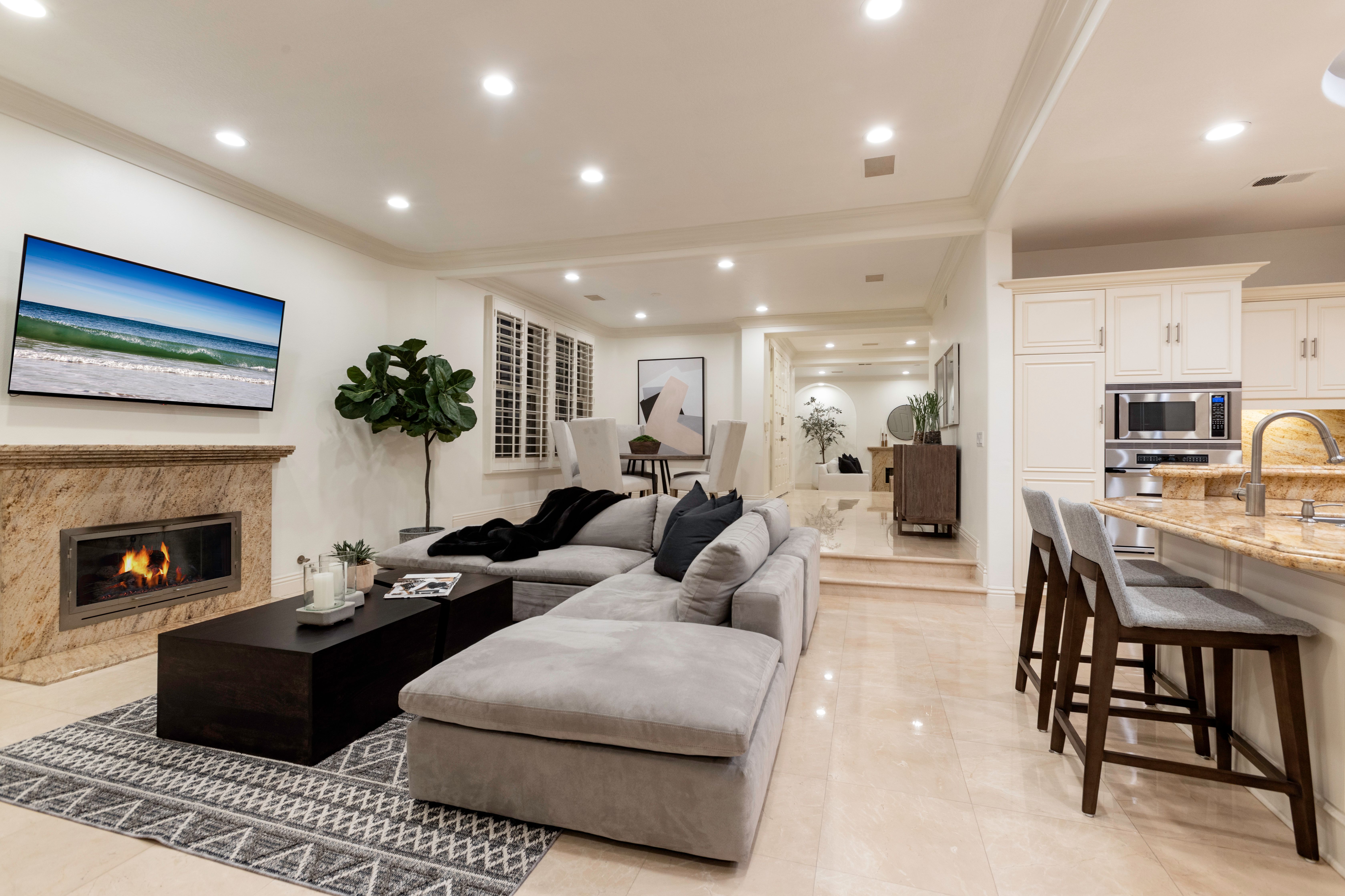 3171 Portofino Circle