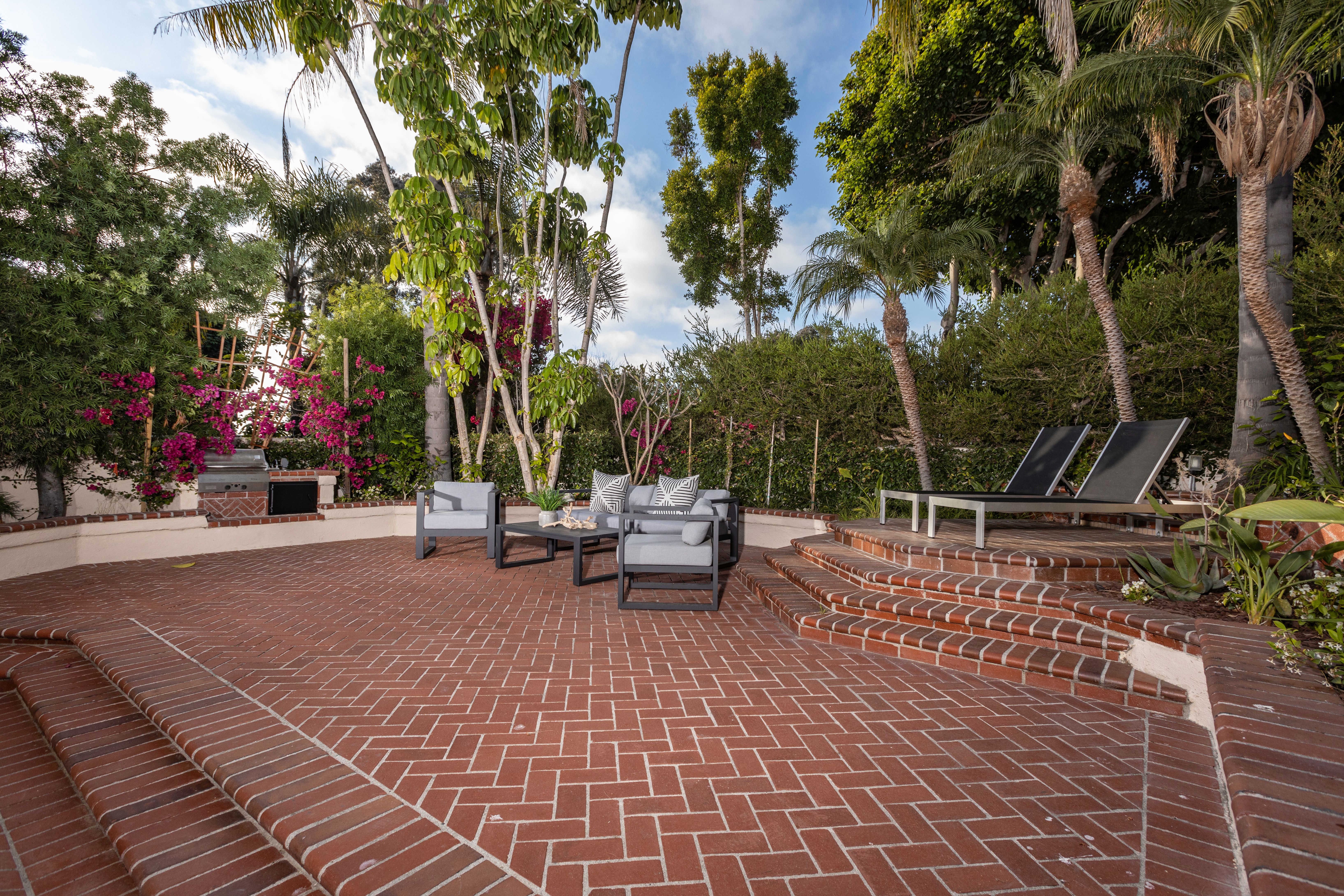 3171 Portofino Circle