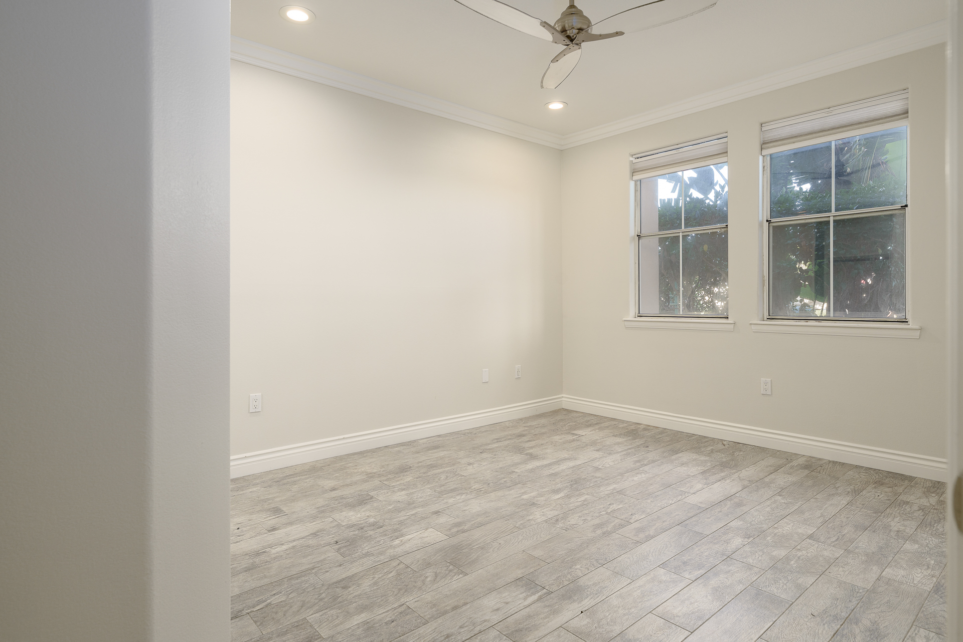 5142 Warner Avenue #107