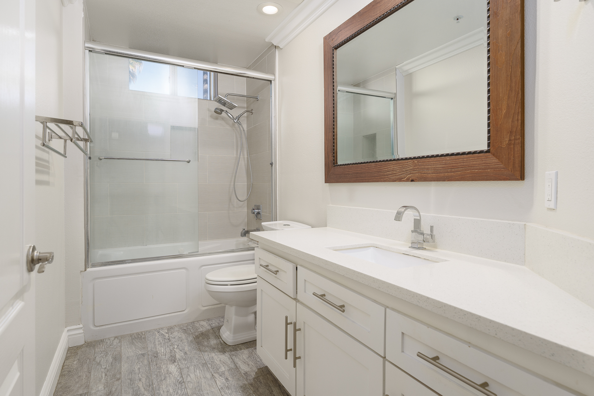 5142 Warner Avenue #107