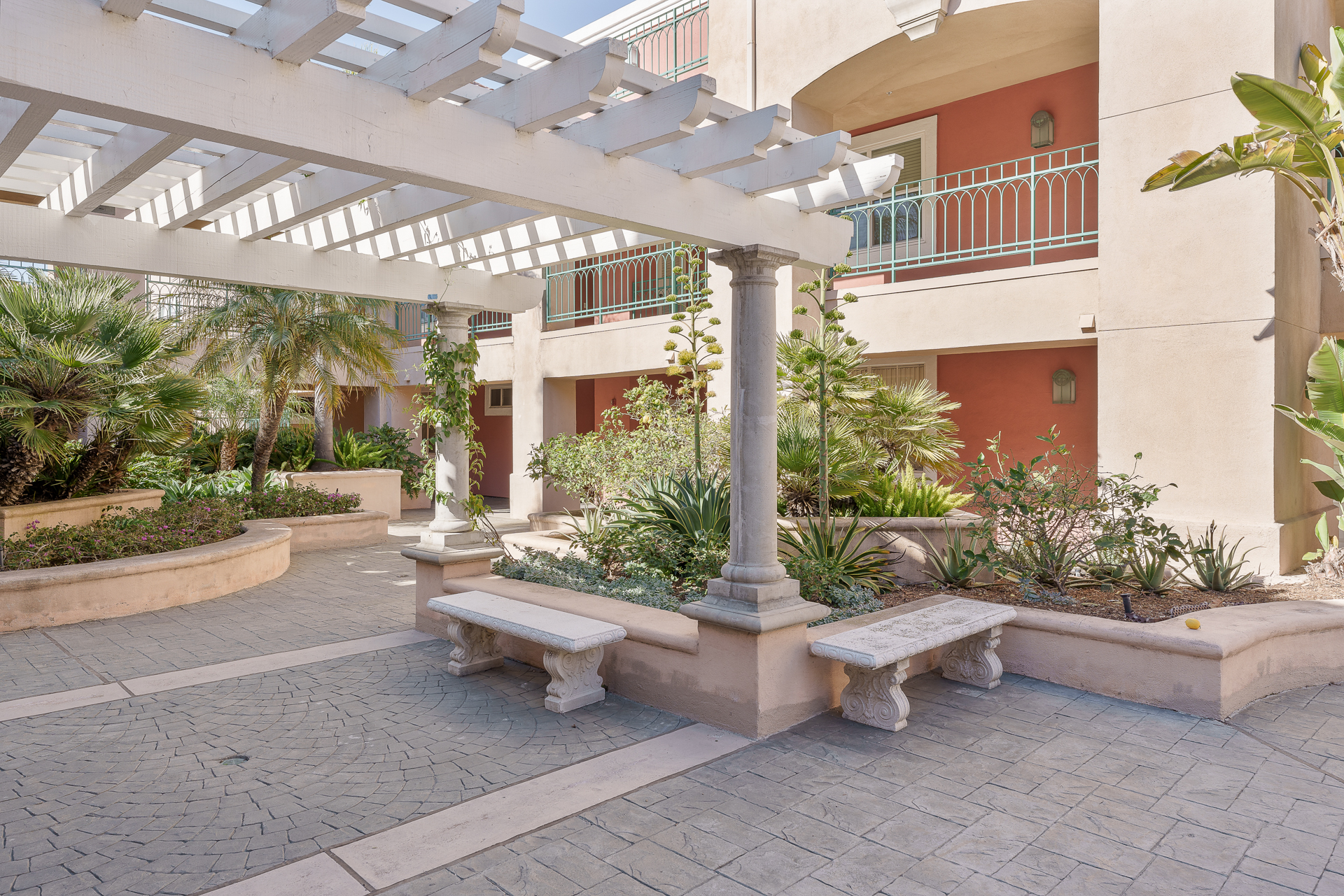 5142 Warner Avenue #107